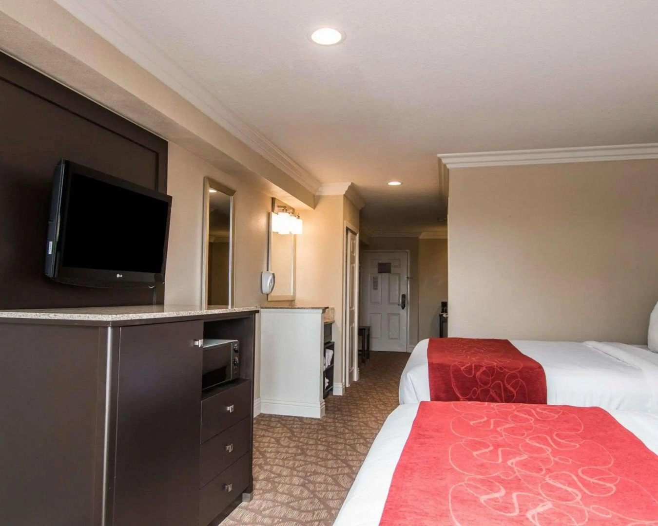 Comfort Suites San Clemente Beach