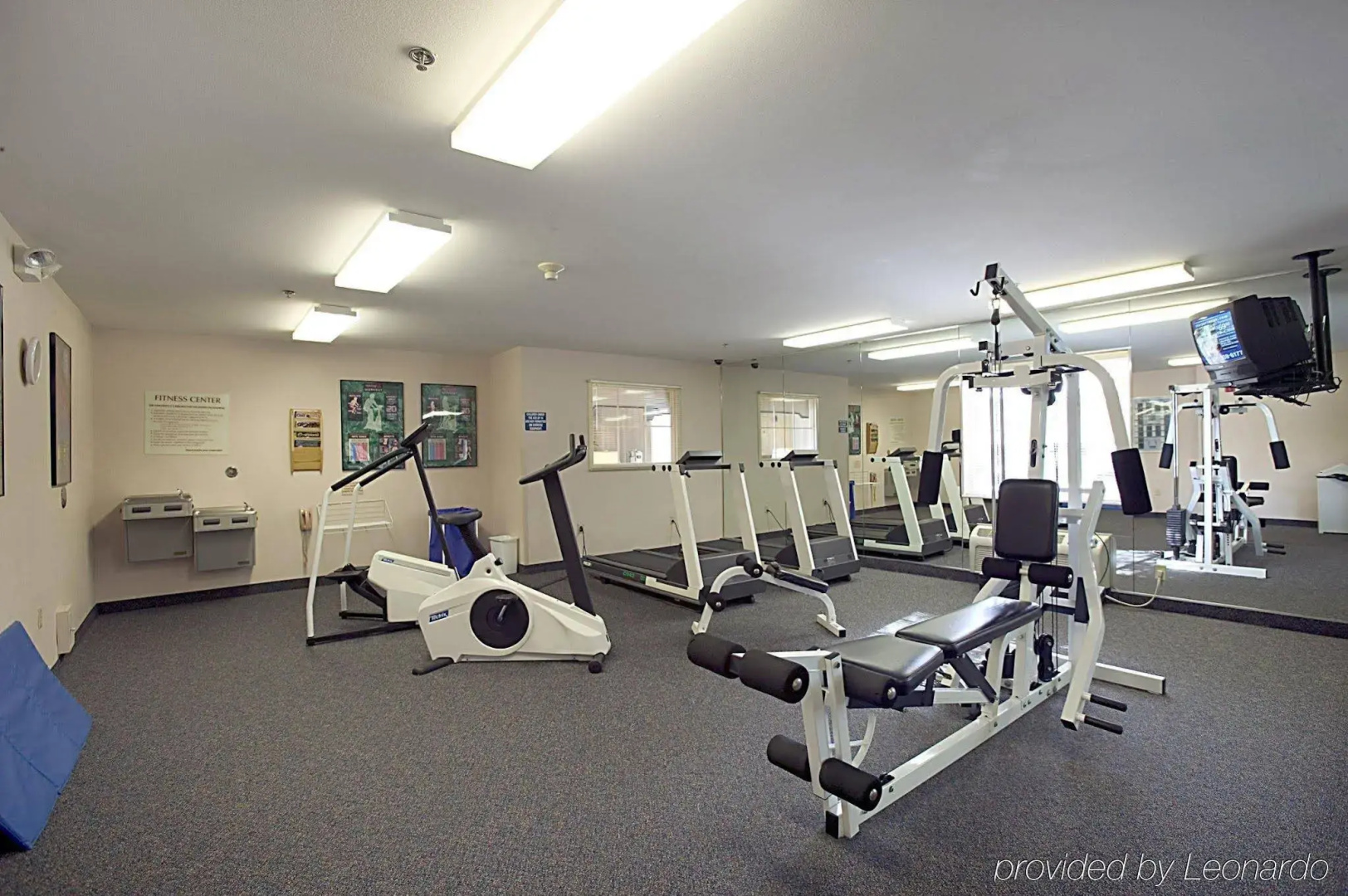 Sonesta Simply Suites  St Louis Earth City