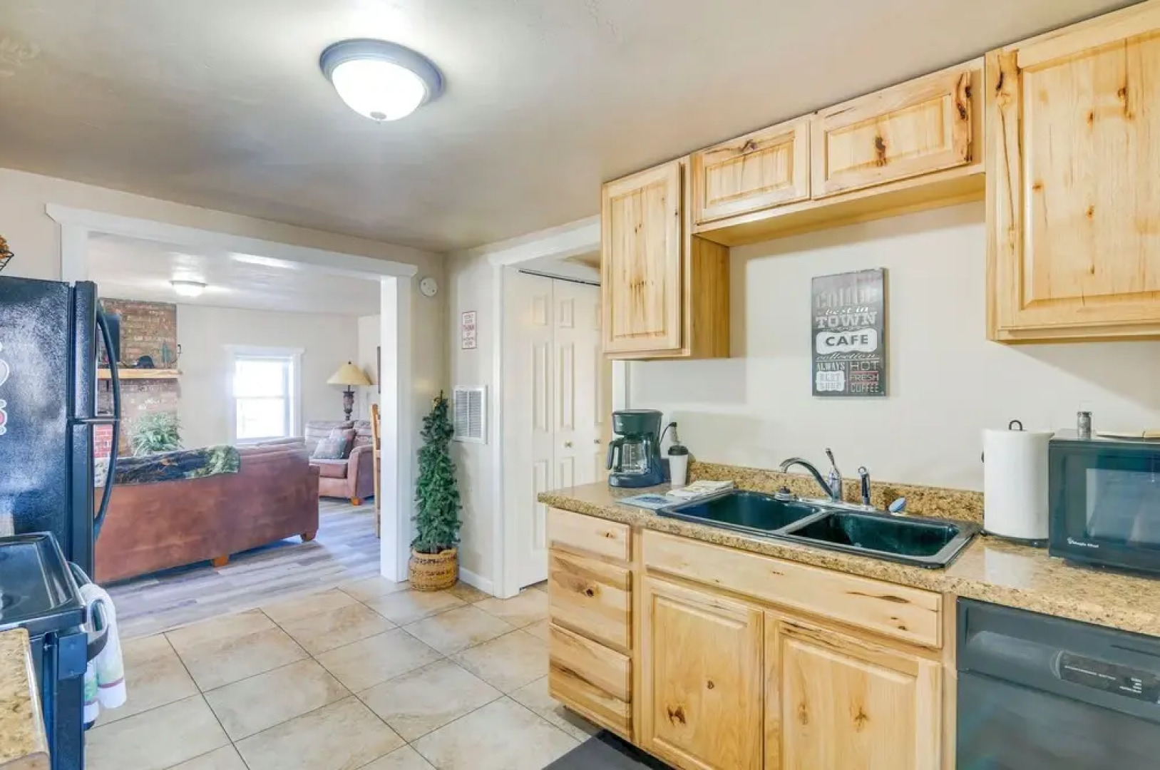 Downtown Del Norte Home Near Hiking & Fishing!