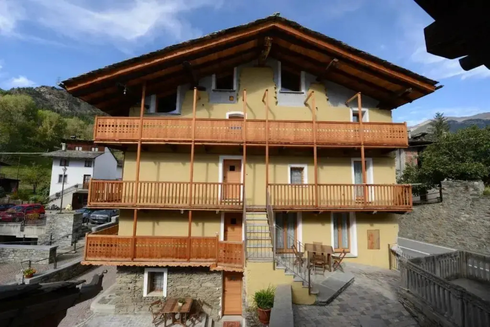 Vieilles Maisons D Introd