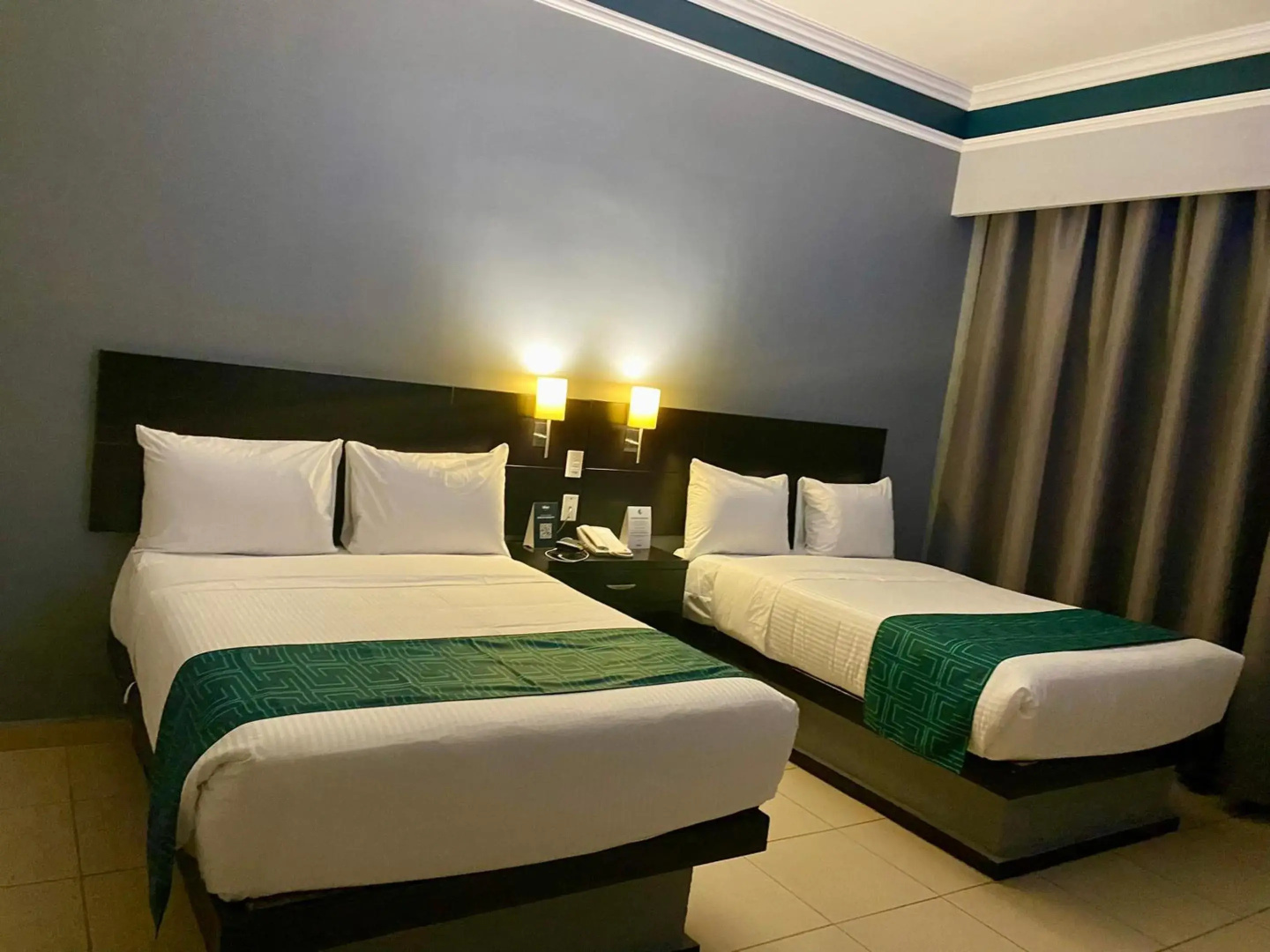 InHouse Hotel León