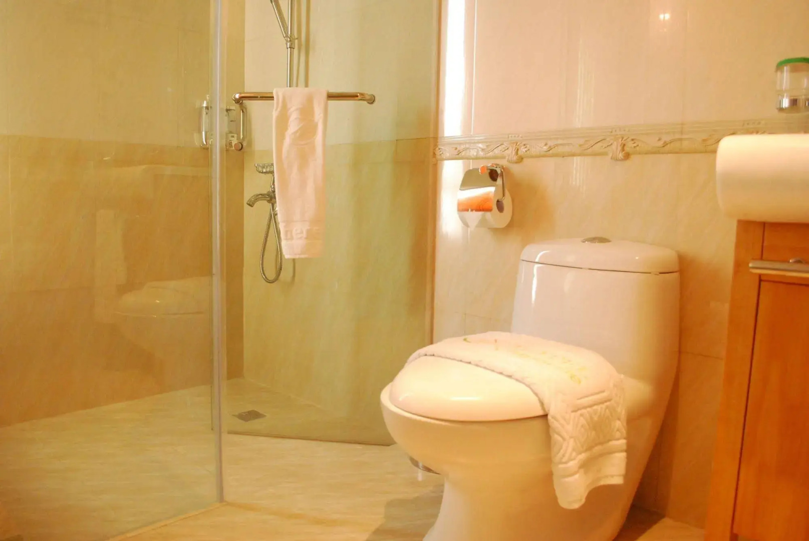 M Chereville Hotel Manila