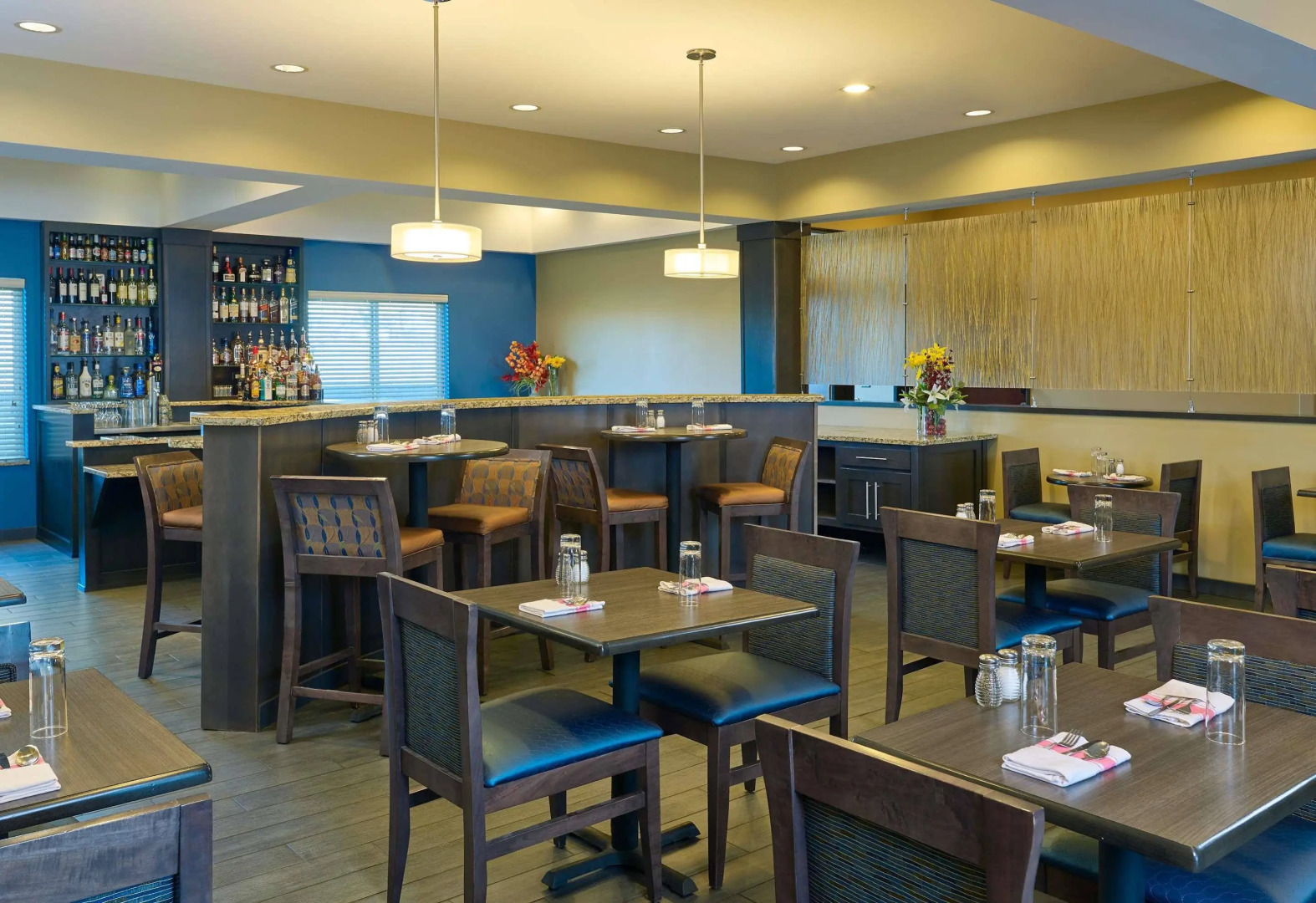 Four Points by Sheraton Williston