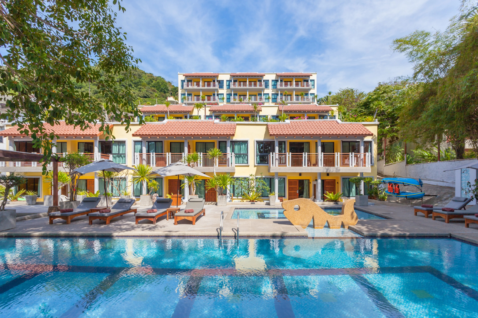 By The Sea Hotel