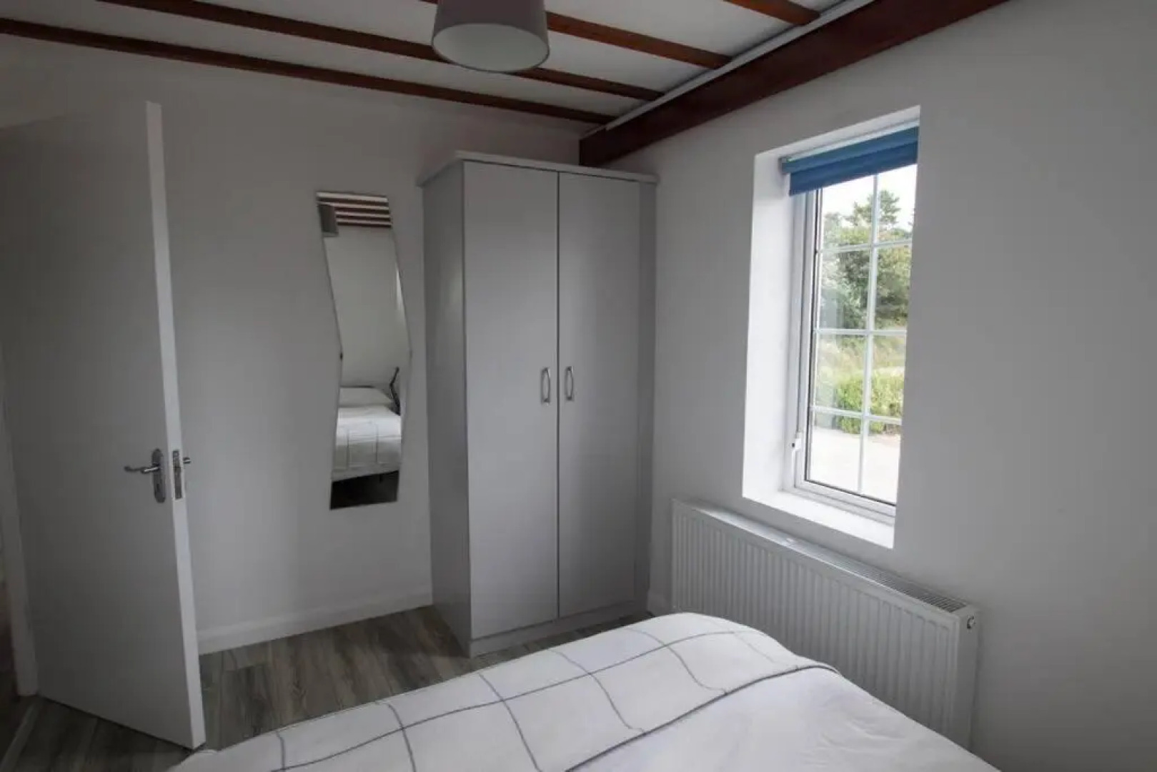 Cosy 3 bedroom seaside cottage