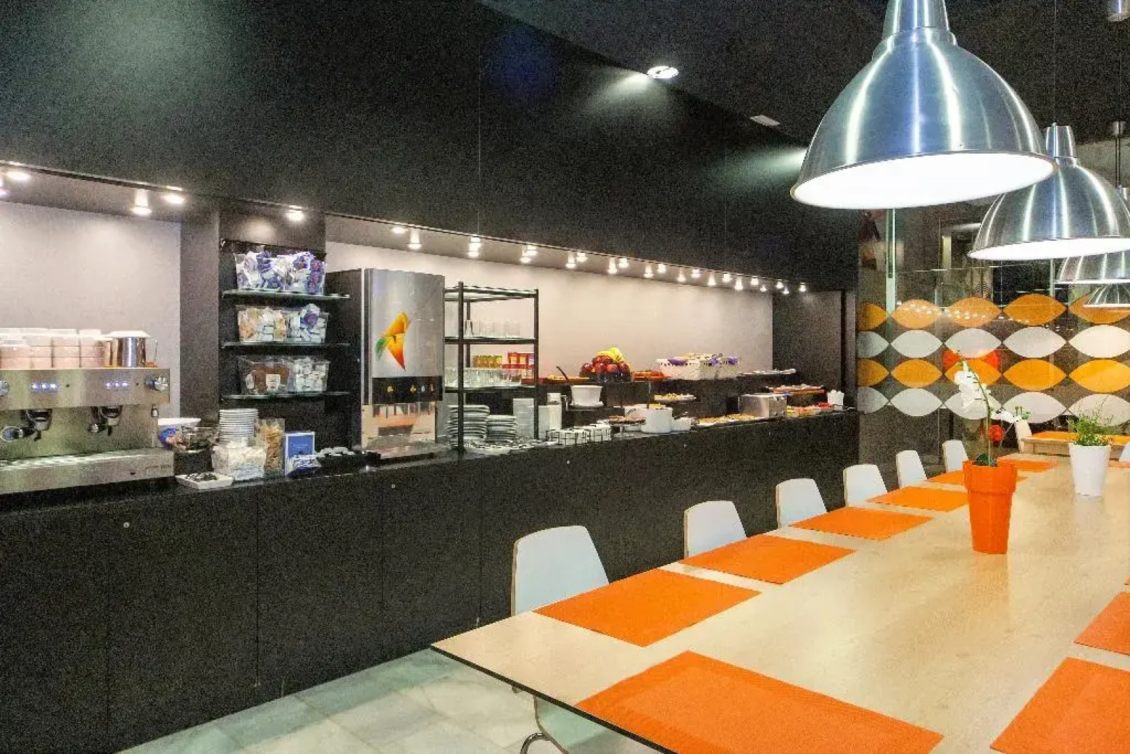 Отель Barna House Hotel