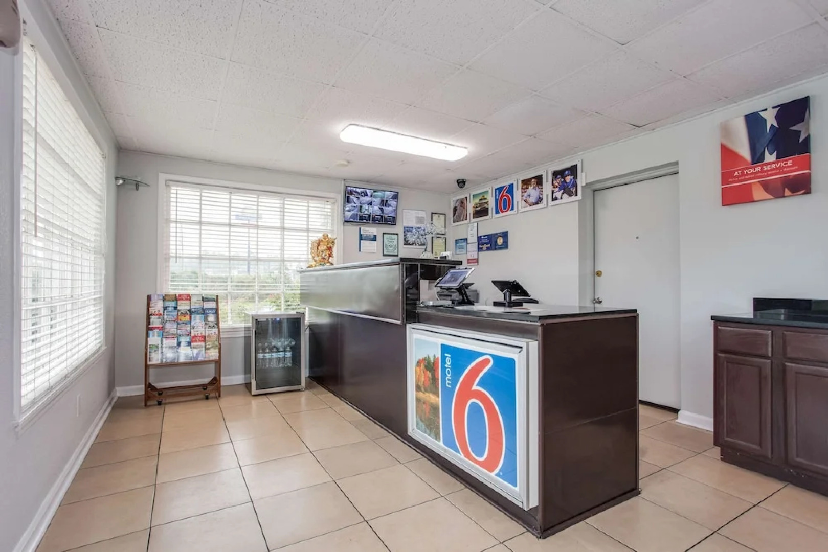 Motel 6 Walterboro, SC