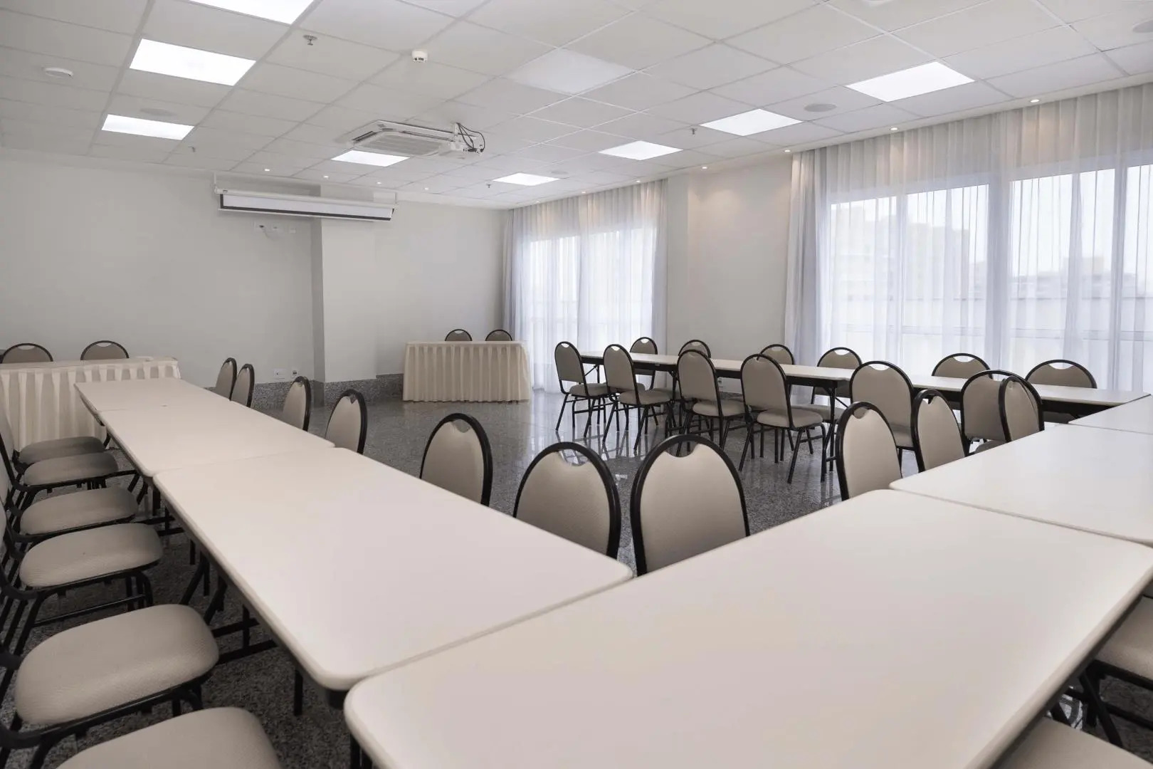 Tulip Inn Vila Velha