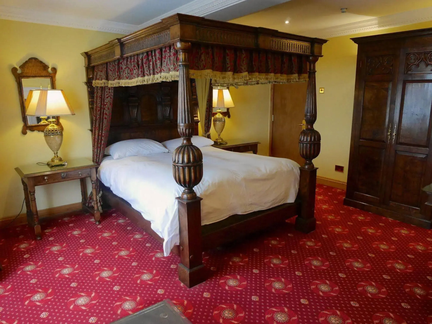 Villare Hitchin Town Centre