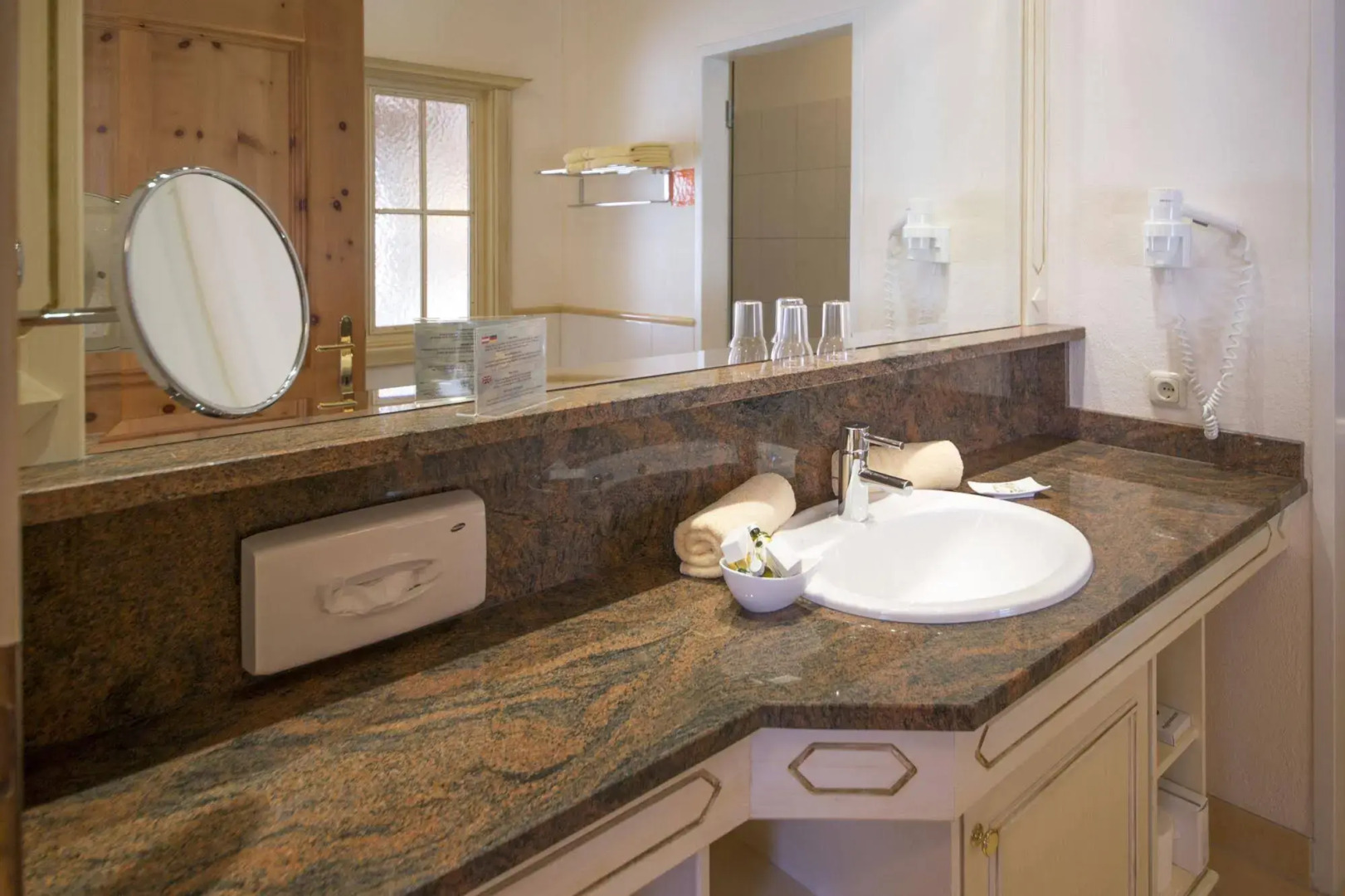 Waidringer Hof - 1. Tiroler Glückshotel