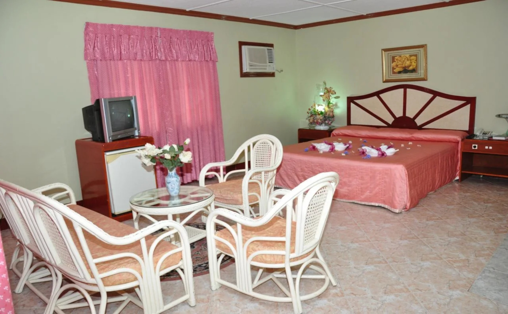 Bohol Plaza Resort and Restaurant