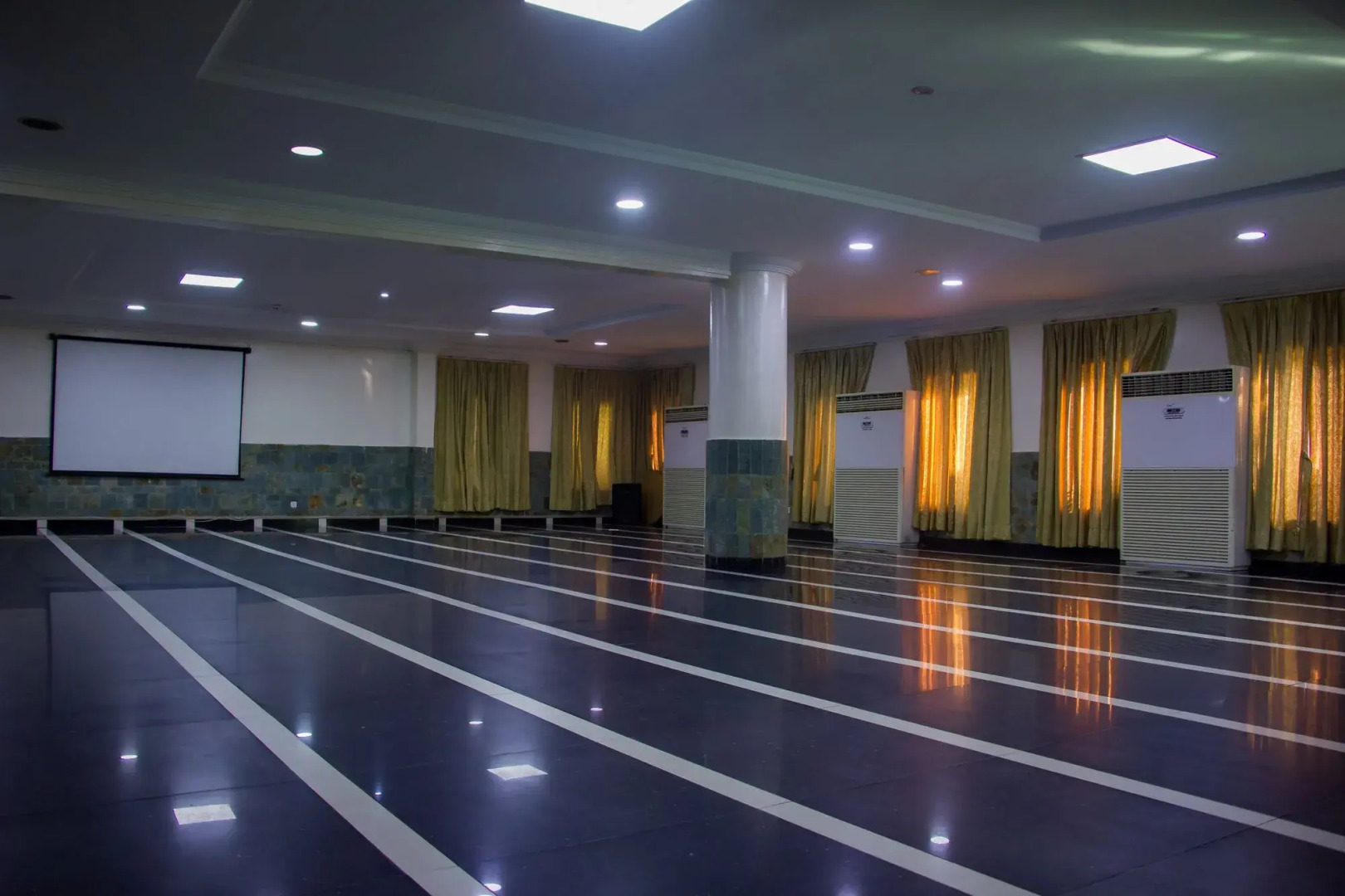 De Rembrandt Hotels & Suites