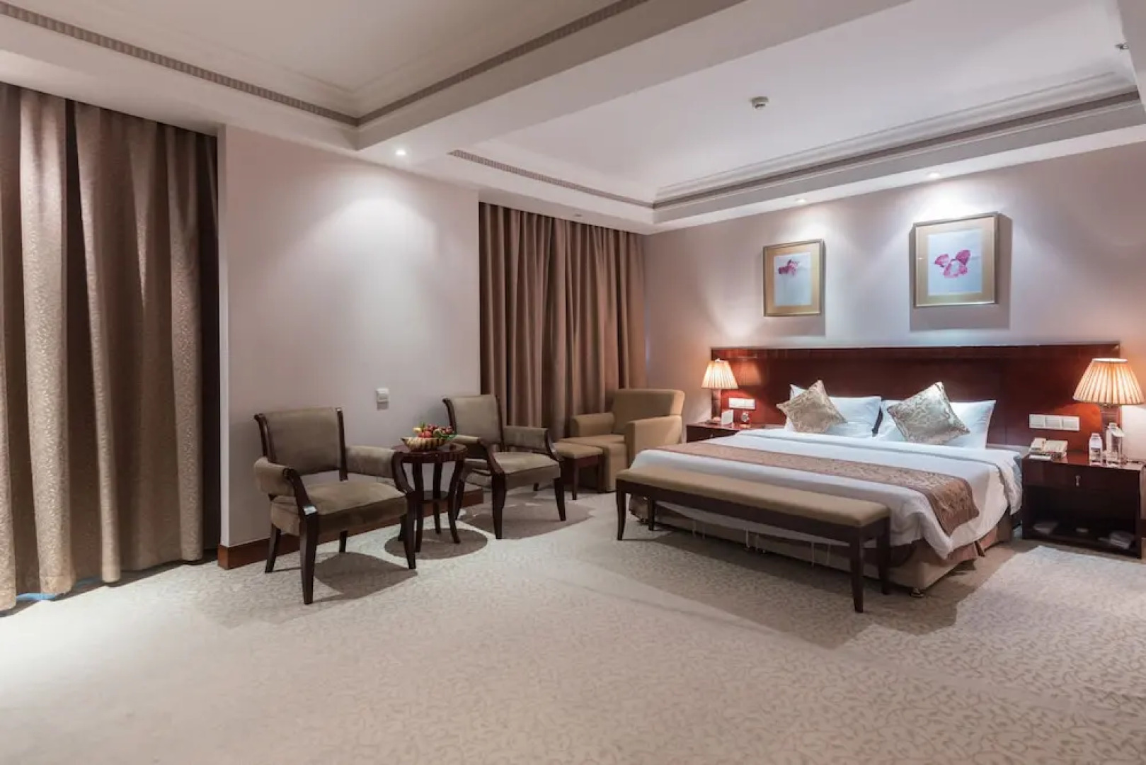 Отель Sanya Baohong