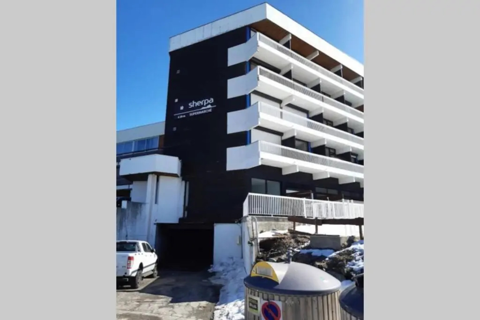 Bien d’exception aux pieds des pistes 1750 roche b