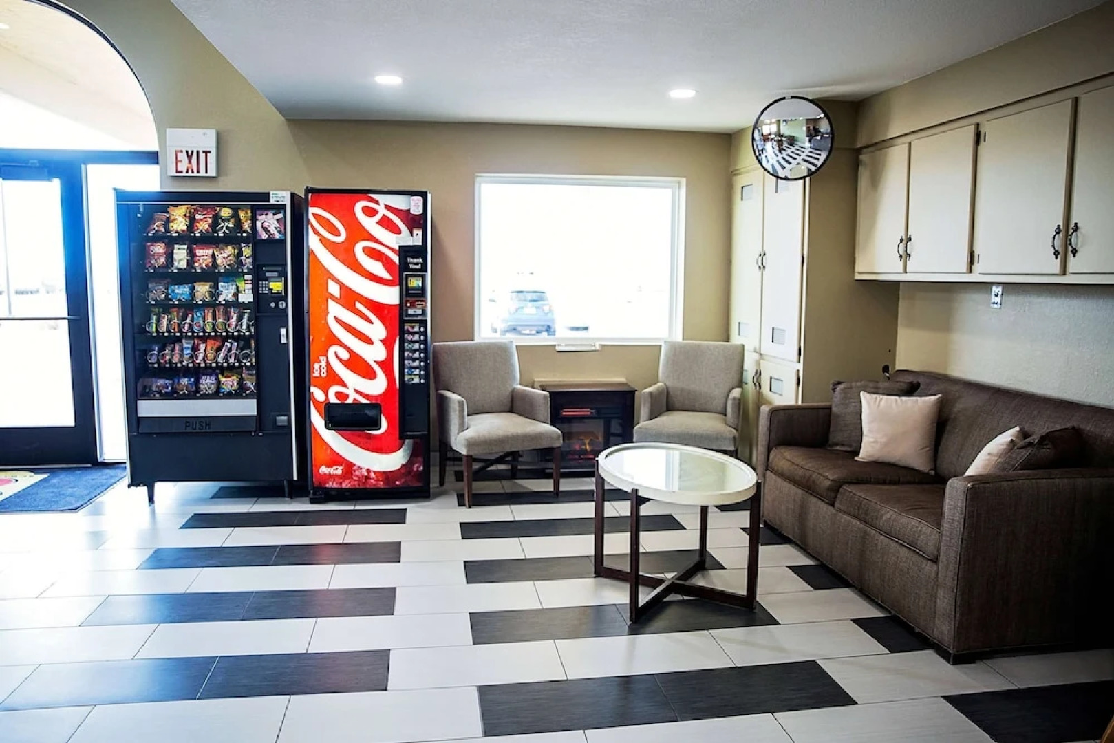 Super 8 By Wyndham Holbrook