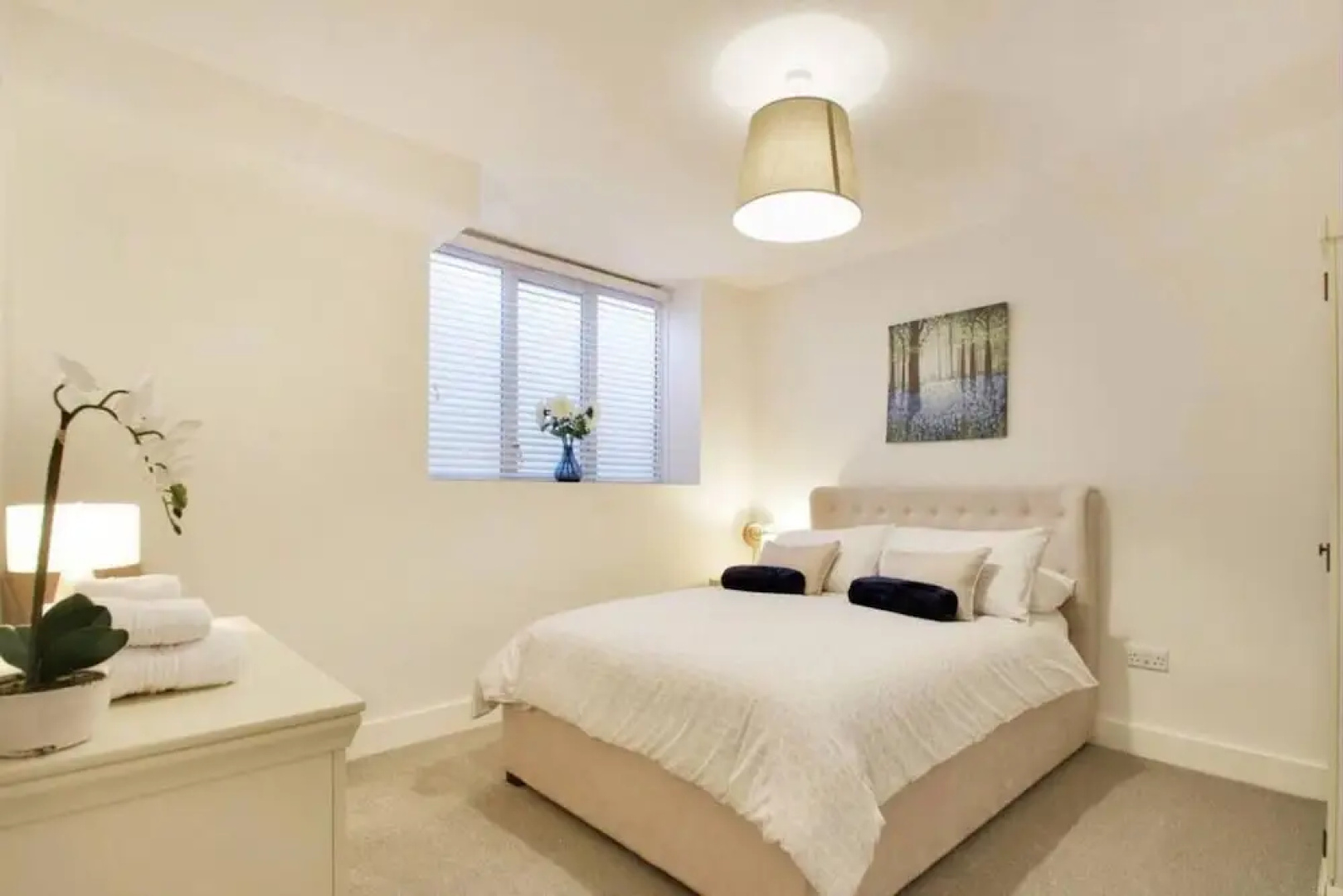 Stylish 1-bed Apartment - Heart of Tunbridge Wells