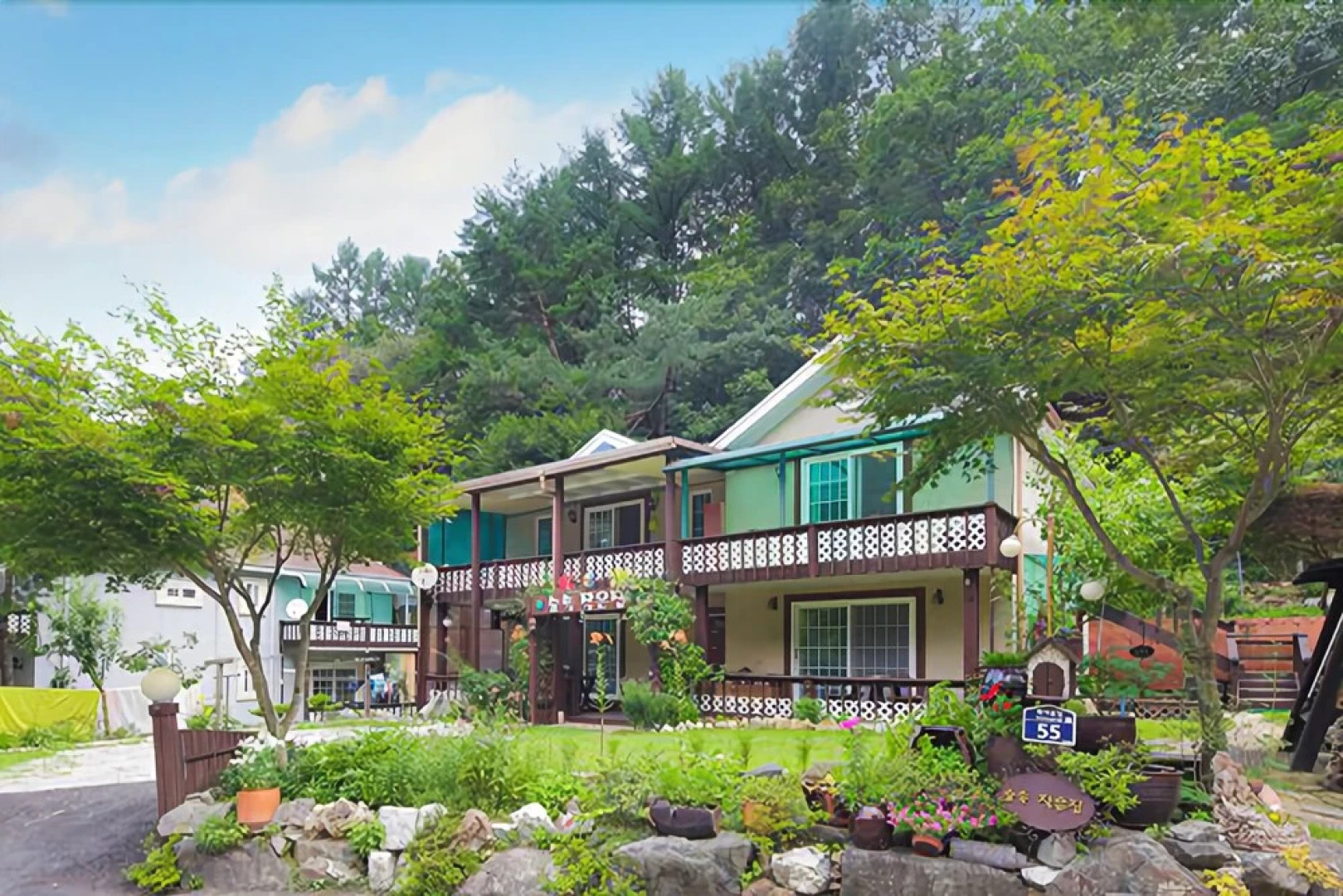 Yangpyeong Happy Village Forest House Pension