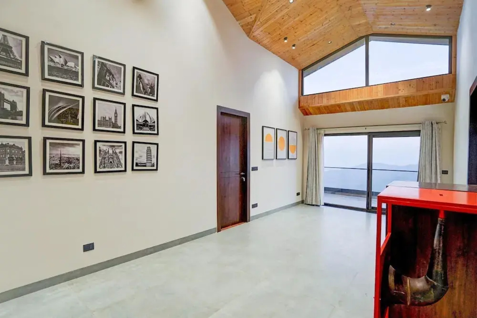 Sunday Premium 5 BHK Villa Mihika, Shimla