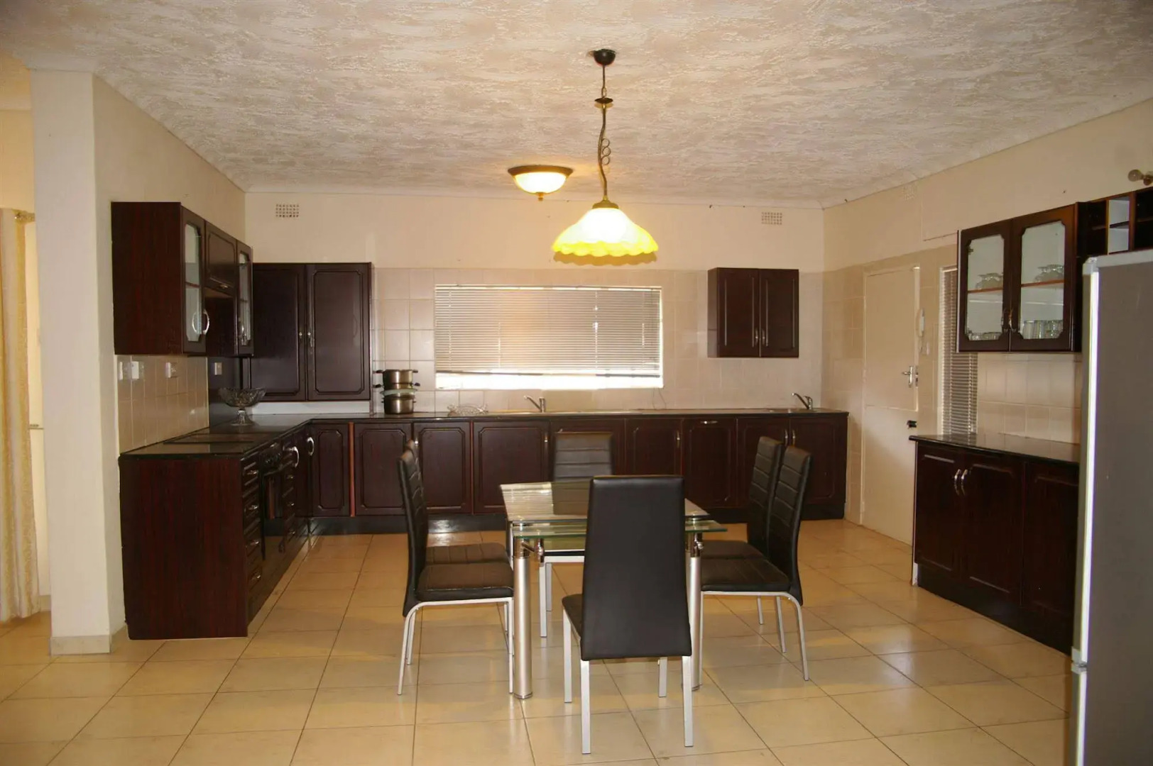 Khanondo Guest House