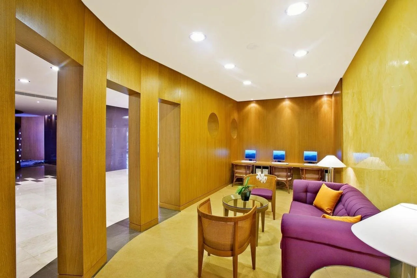 Harmony E Rock Hotel