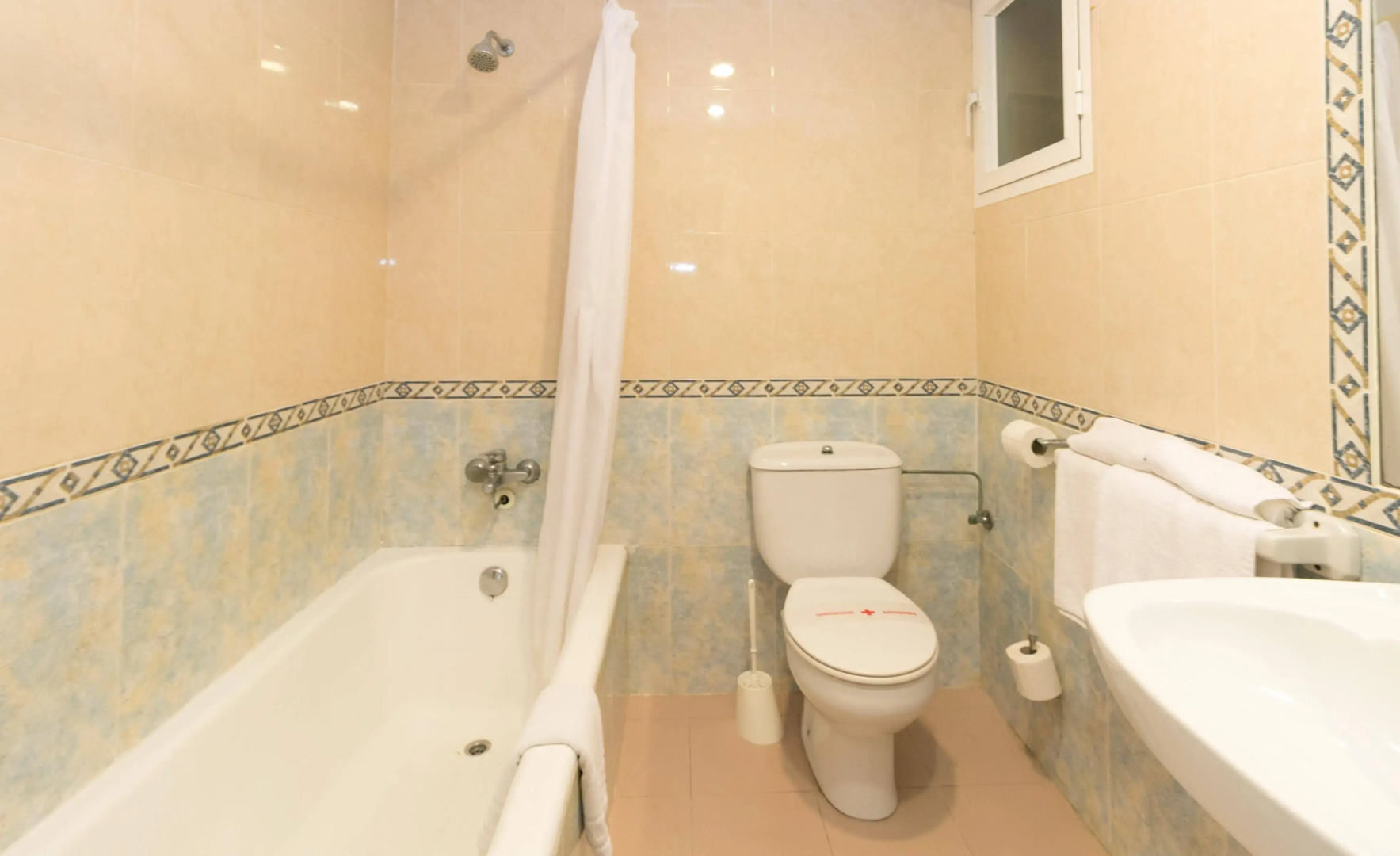 The Red Hotel by Ibiza Feeling - Adults only