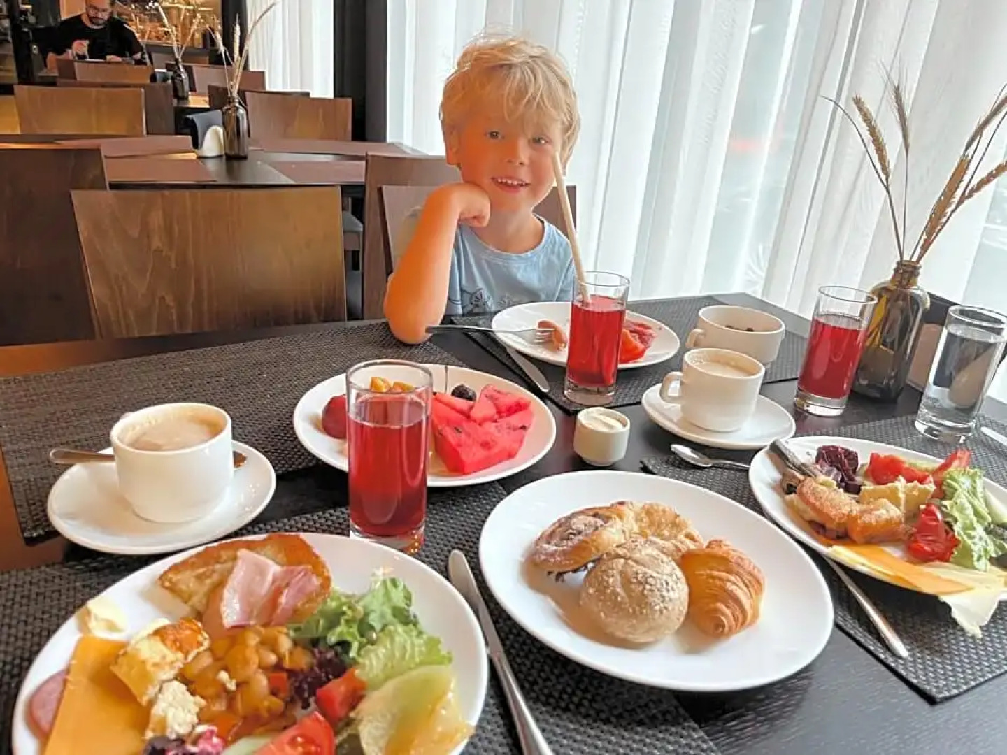 Отель Amber Sea