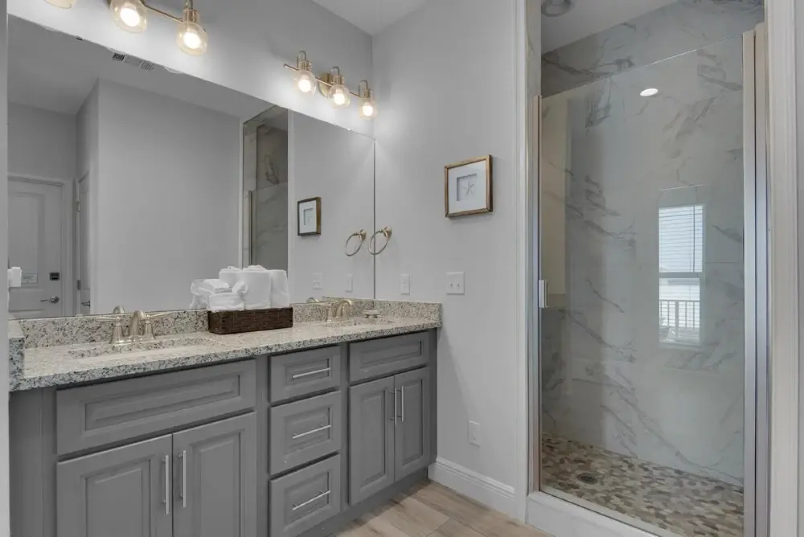 Toes In The Sand - Main House