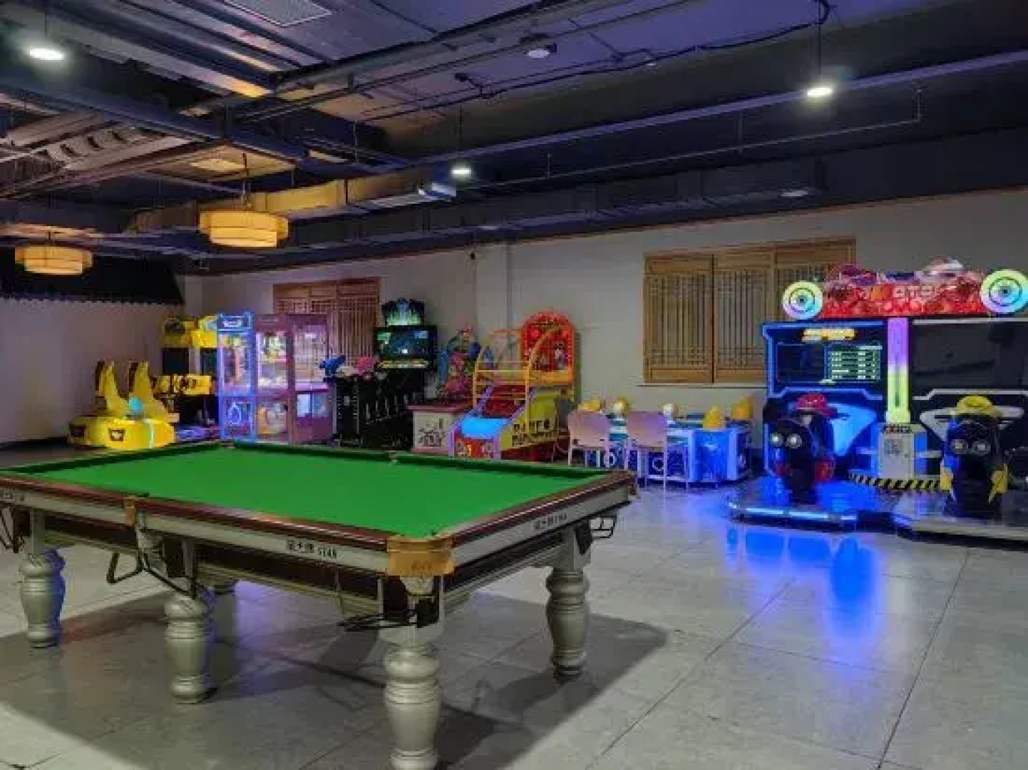 Yuxian Zixuan International Hotel