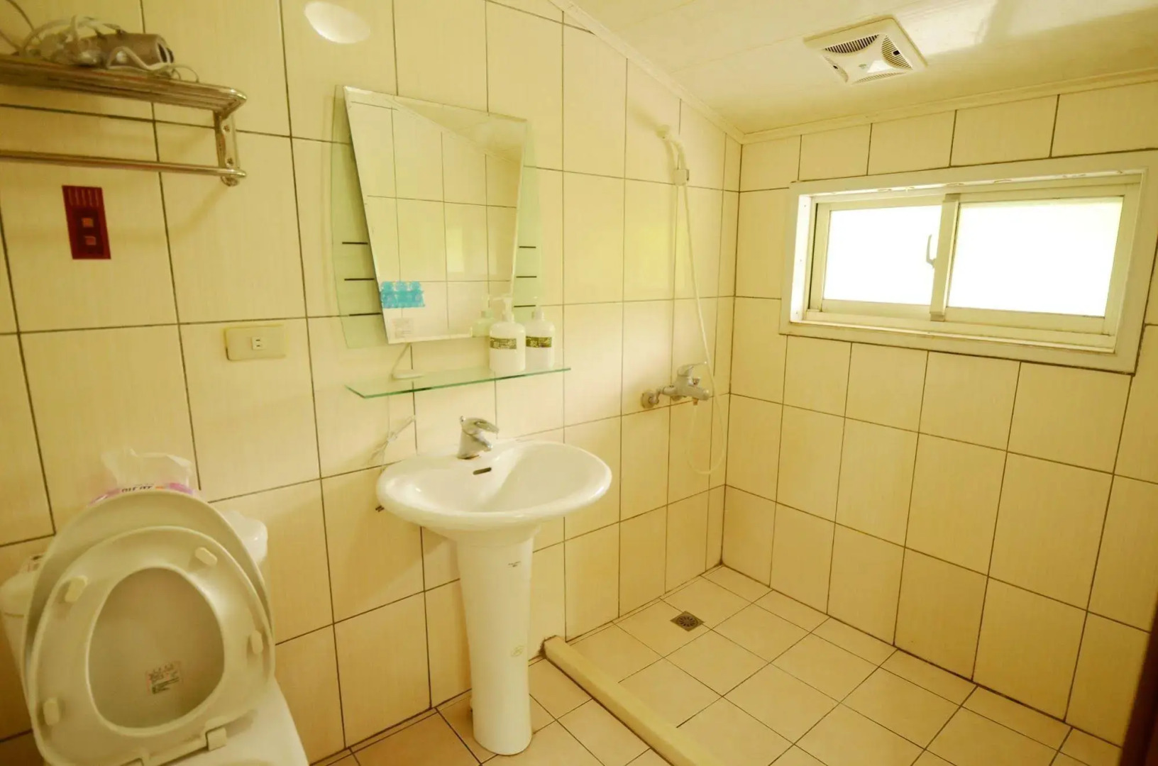 Hsinchu Emei Canadian WoodHouse Homestay