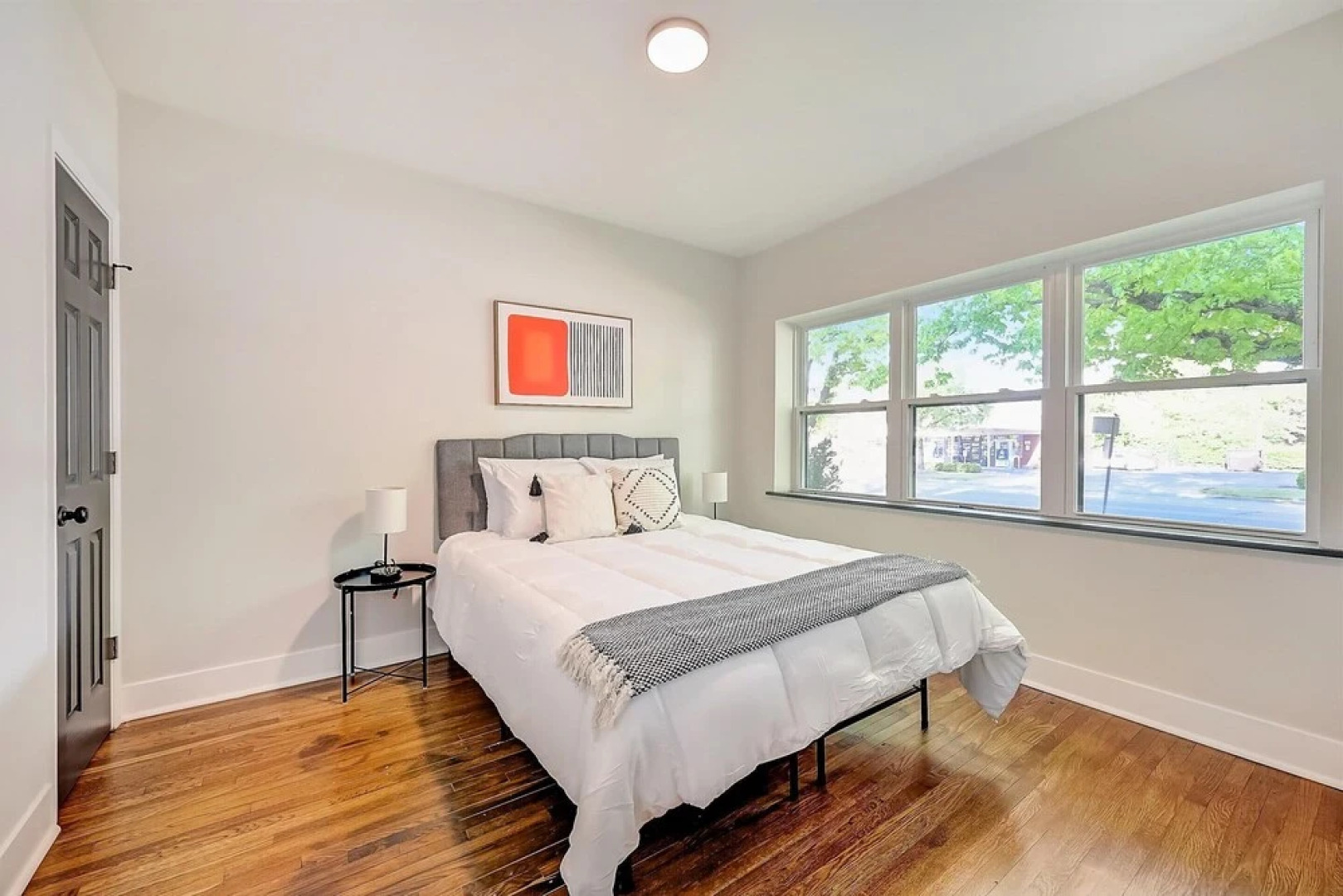 FRONTDESK 2622 Victory Pkwy Apts Cincinnati