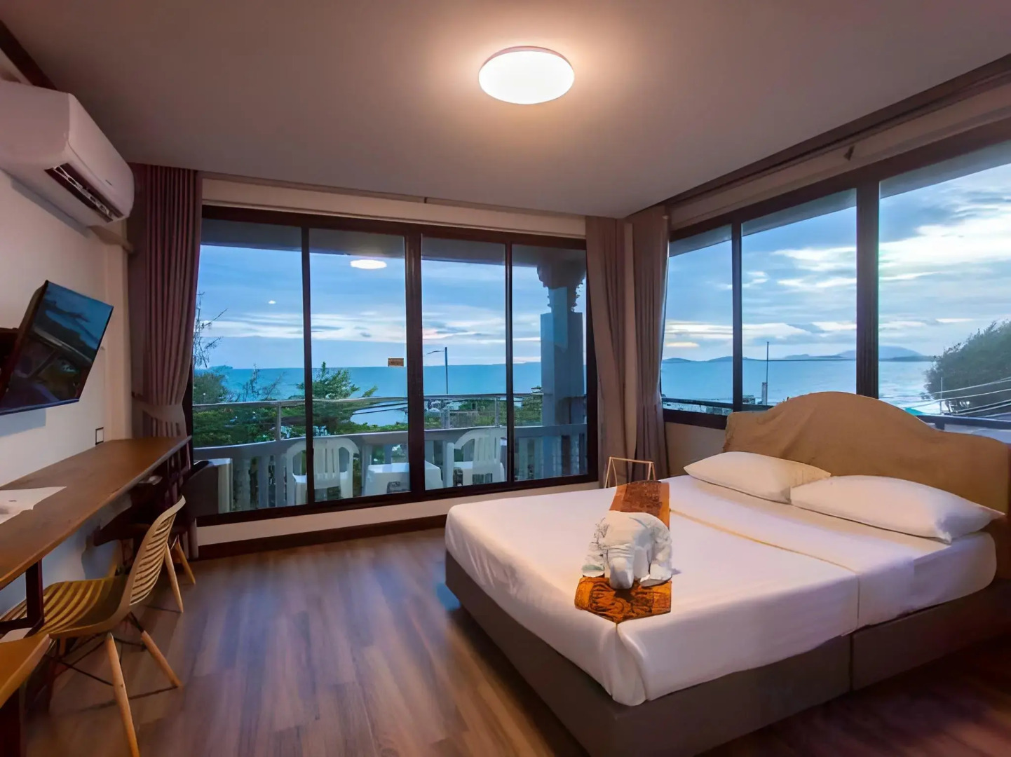 Pimpimarn Beach Hotel