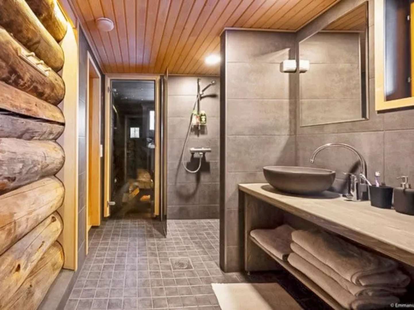 Holiday Home Kelosaajo