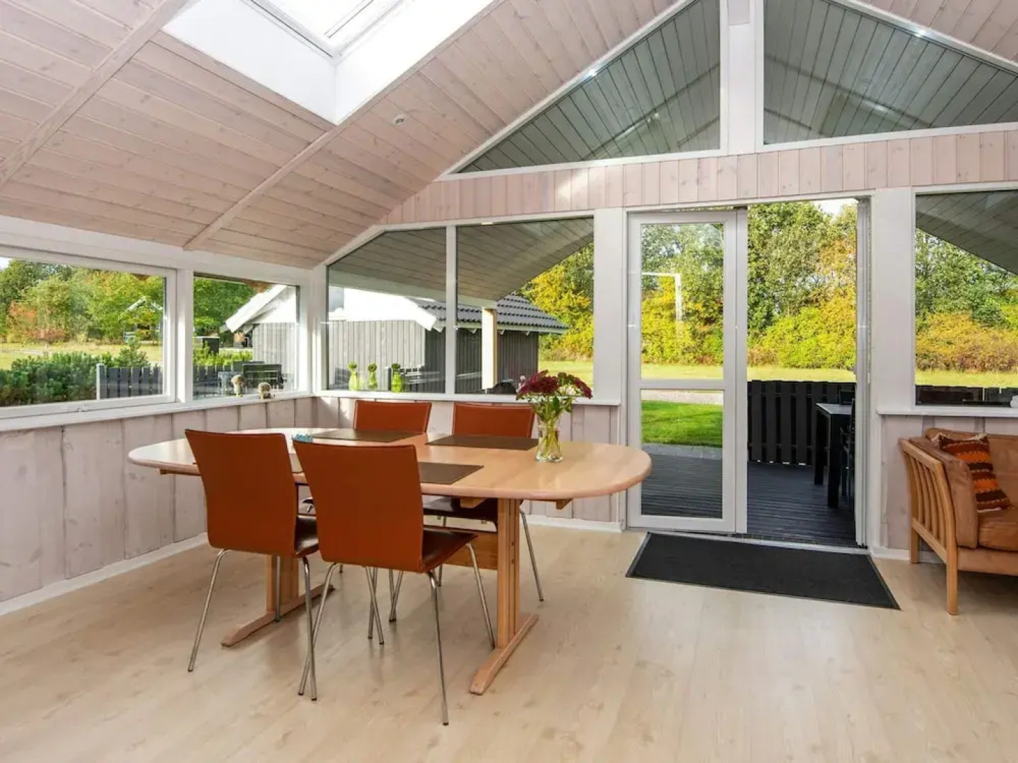 Delightful Holiday Home in Hovborg Jutland with Whirlpool