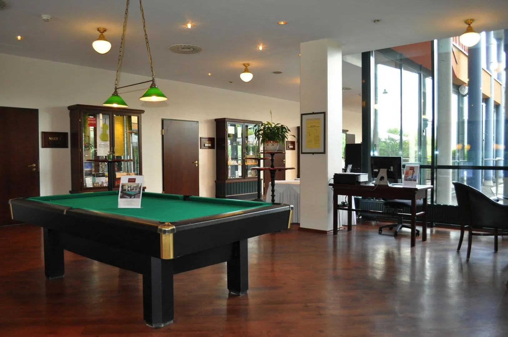 Trans World Hotel Donauwelle