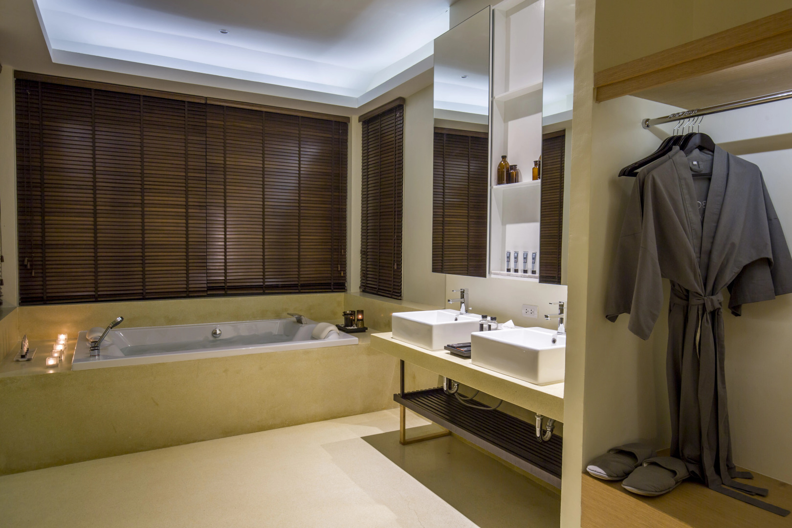 The Anda Mani Khaolak Beachfront Villas