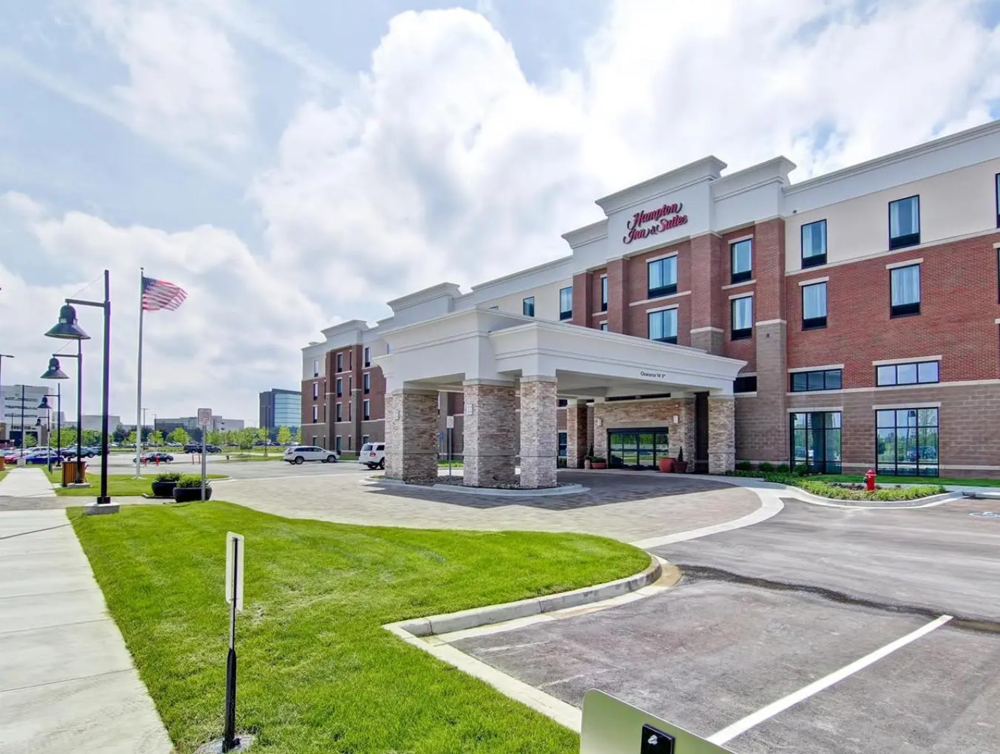 Hampton Inn & Suites Detroit/Troy