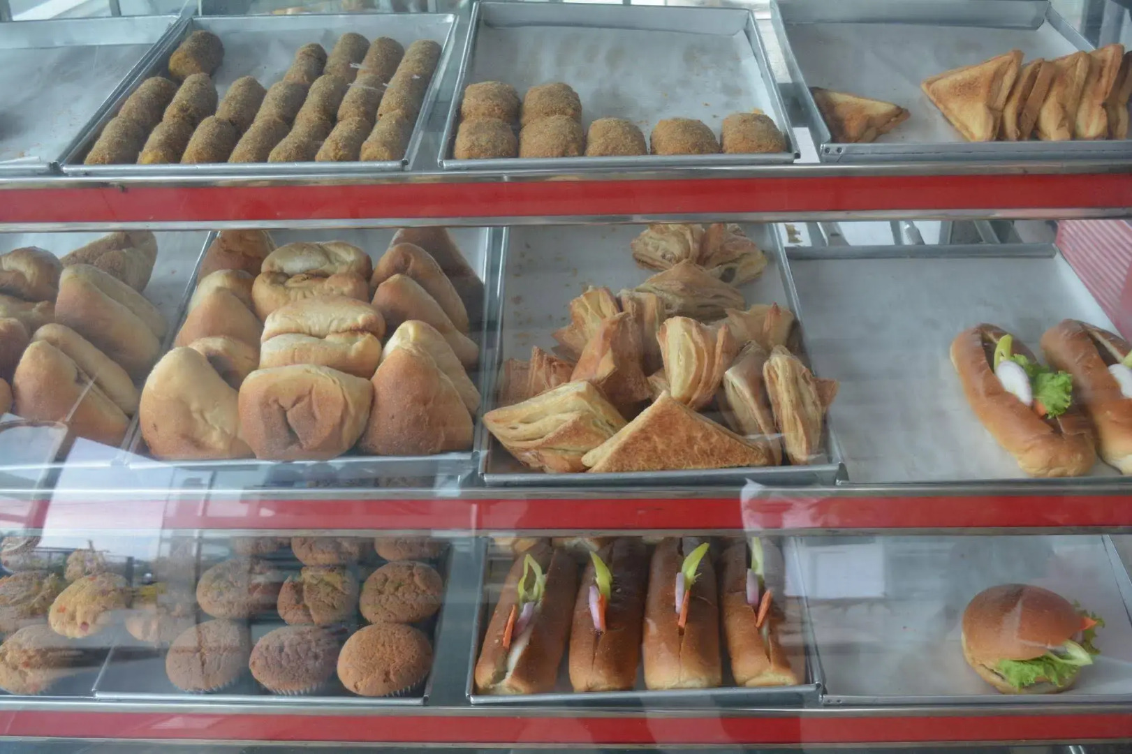 Sayurima Tourist Hotel