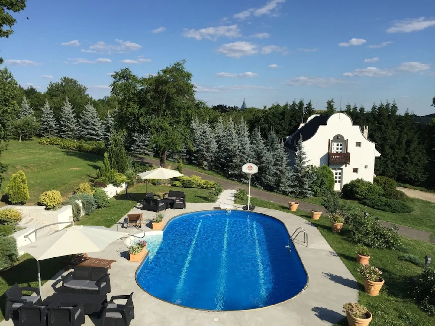 Perlik Kúria és Vendégházak