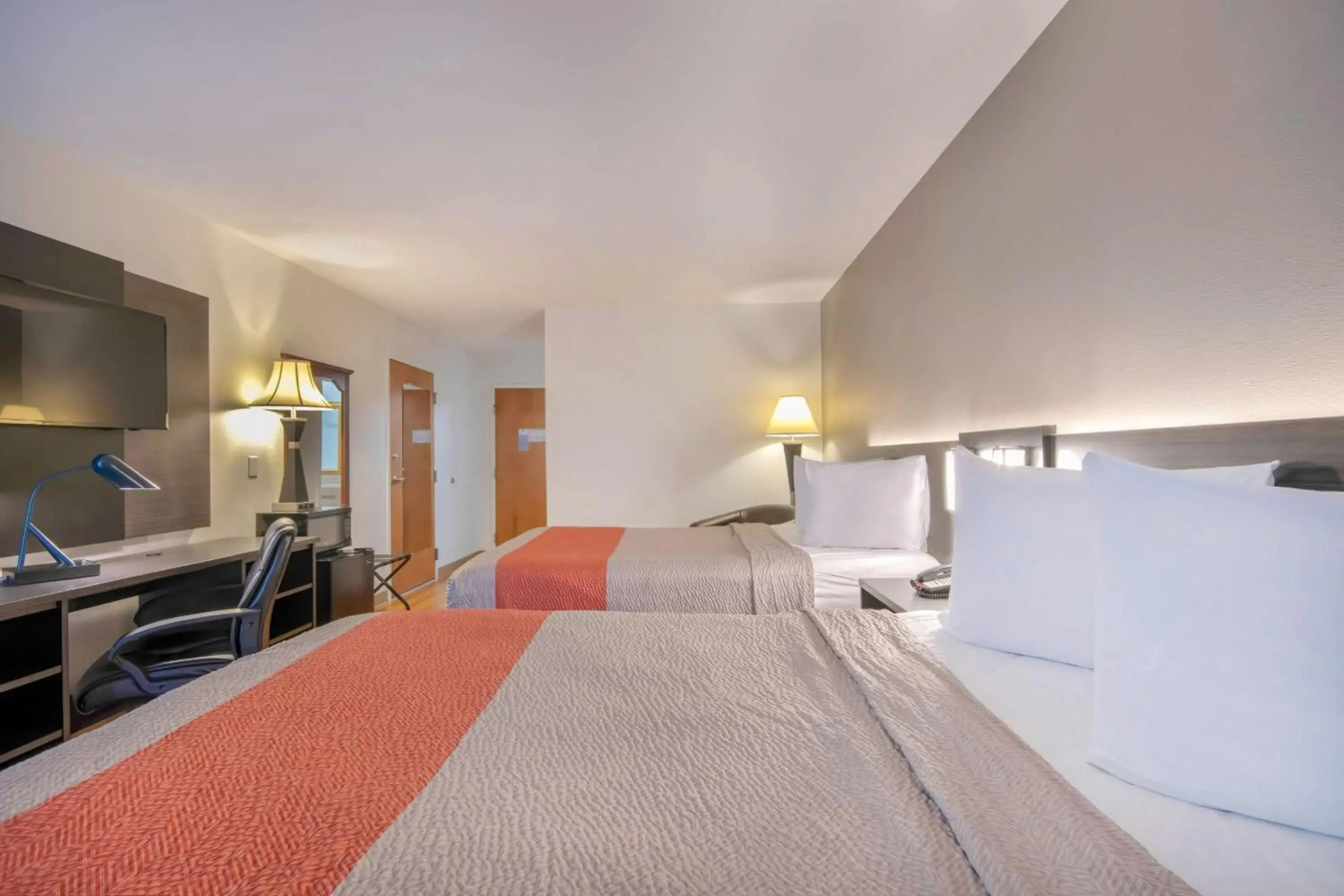 Motel 6 Walton, KY - Richwood - Cincinnati Airport South