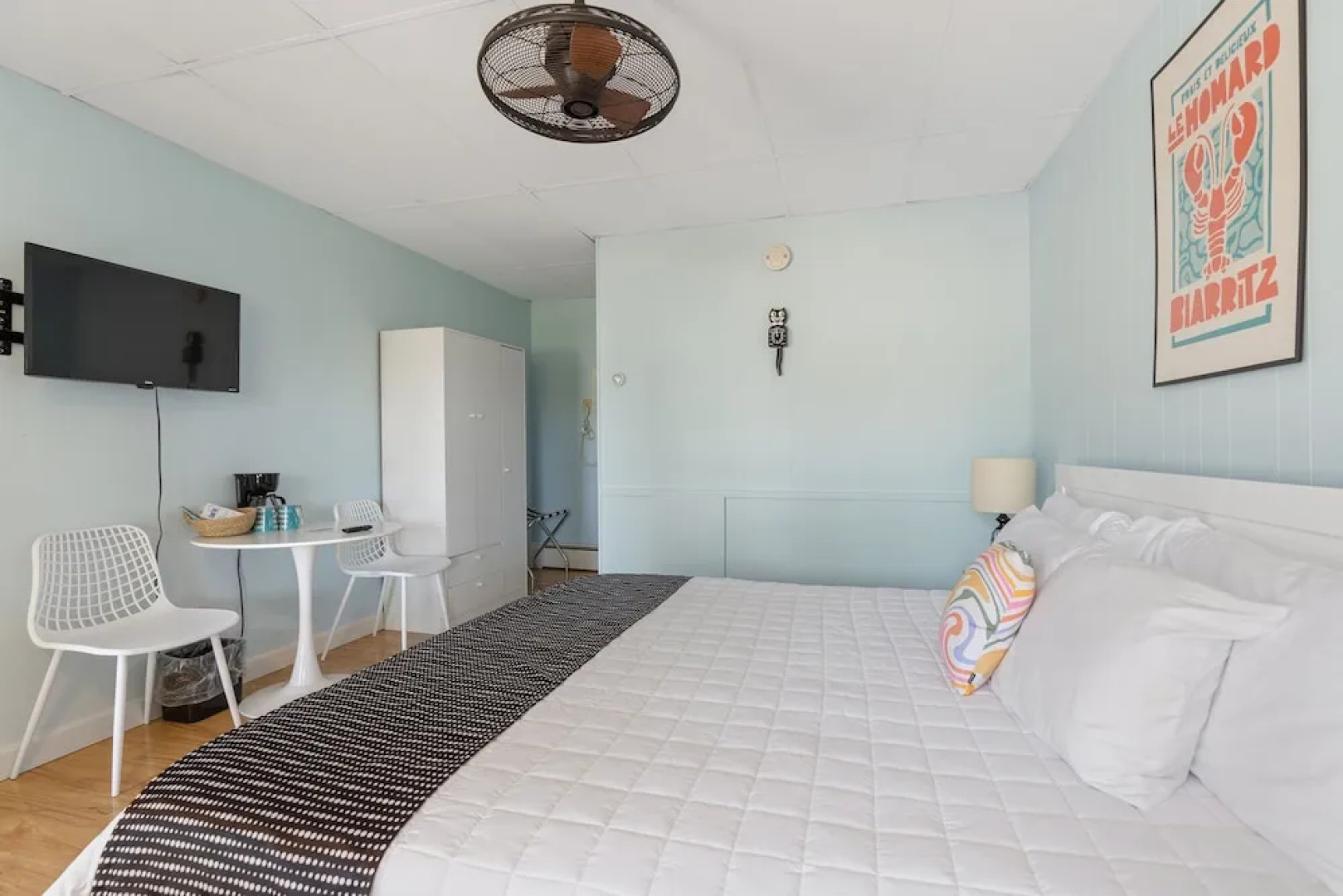 The Beaches Motel and Cottages
