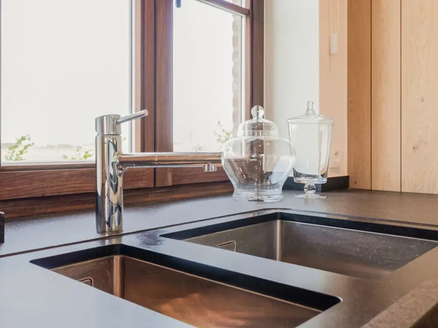 Chic Villa in Comines-warneton With Garden