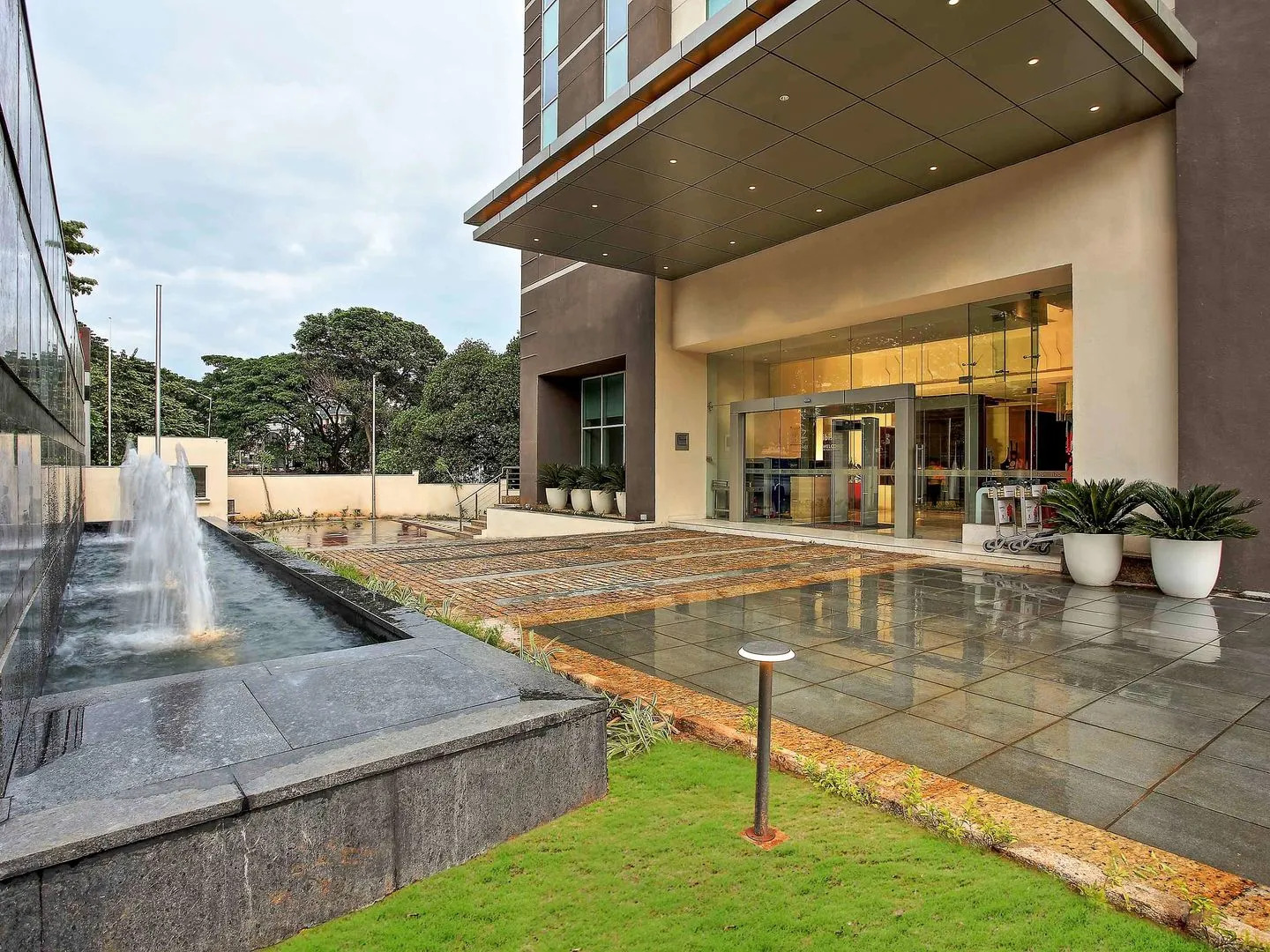 ibis Bengaluru City Centre Hotel