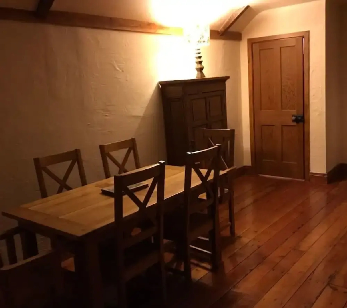 House for 16 Guests 7 Bedroom