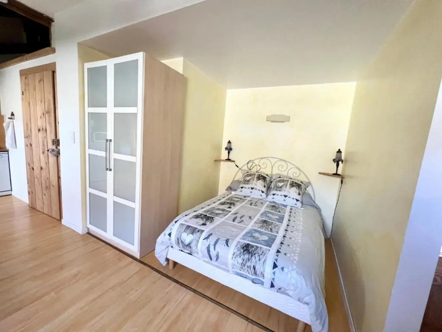 Appartement Le Menil, 1 pièce, 2 personnes - FR-1-589-164