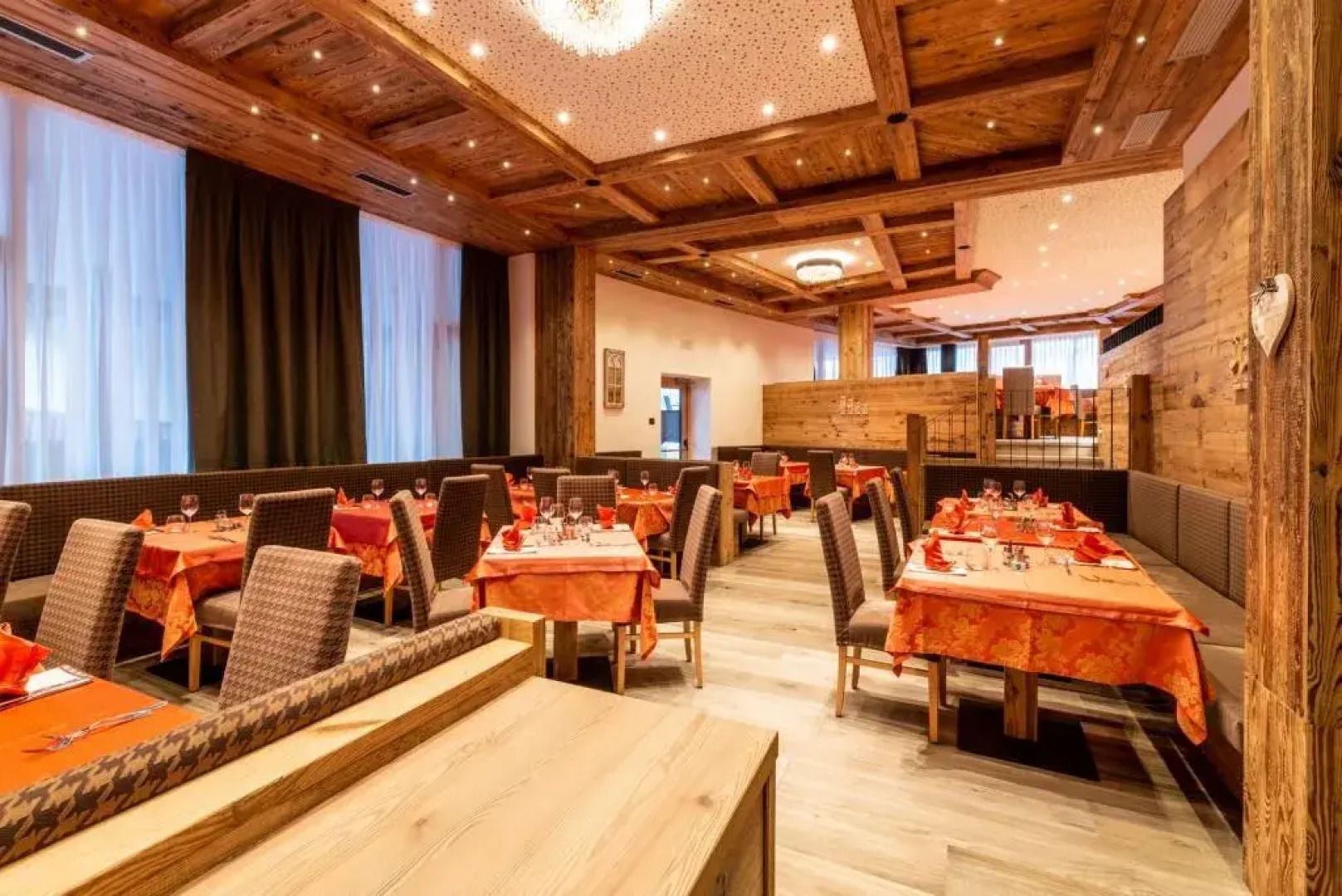 Lady Maria Hotel & Resort