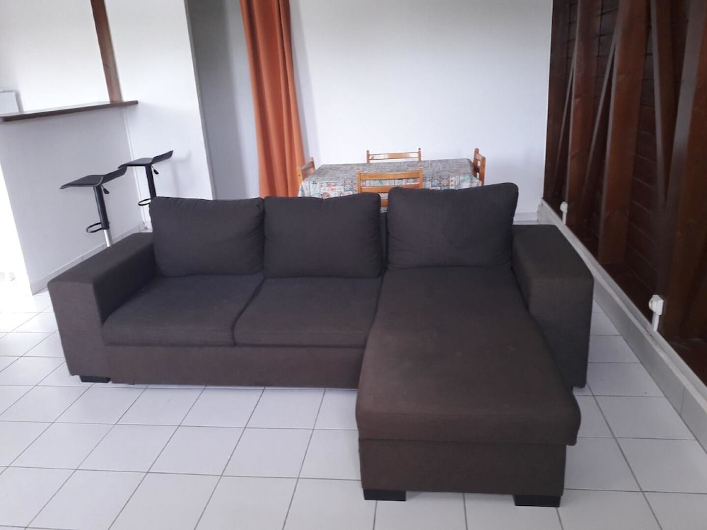 Apartment With one Bedroom in Le Gosier, With Wonderful Mountain View,