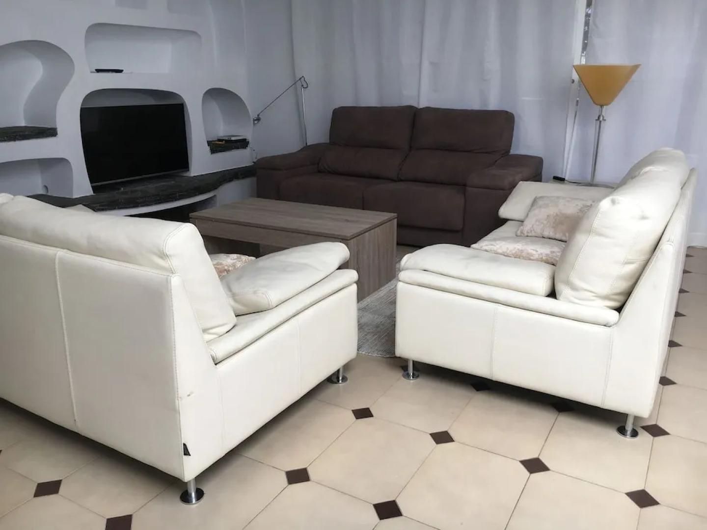 Kahakai Beach Apartments