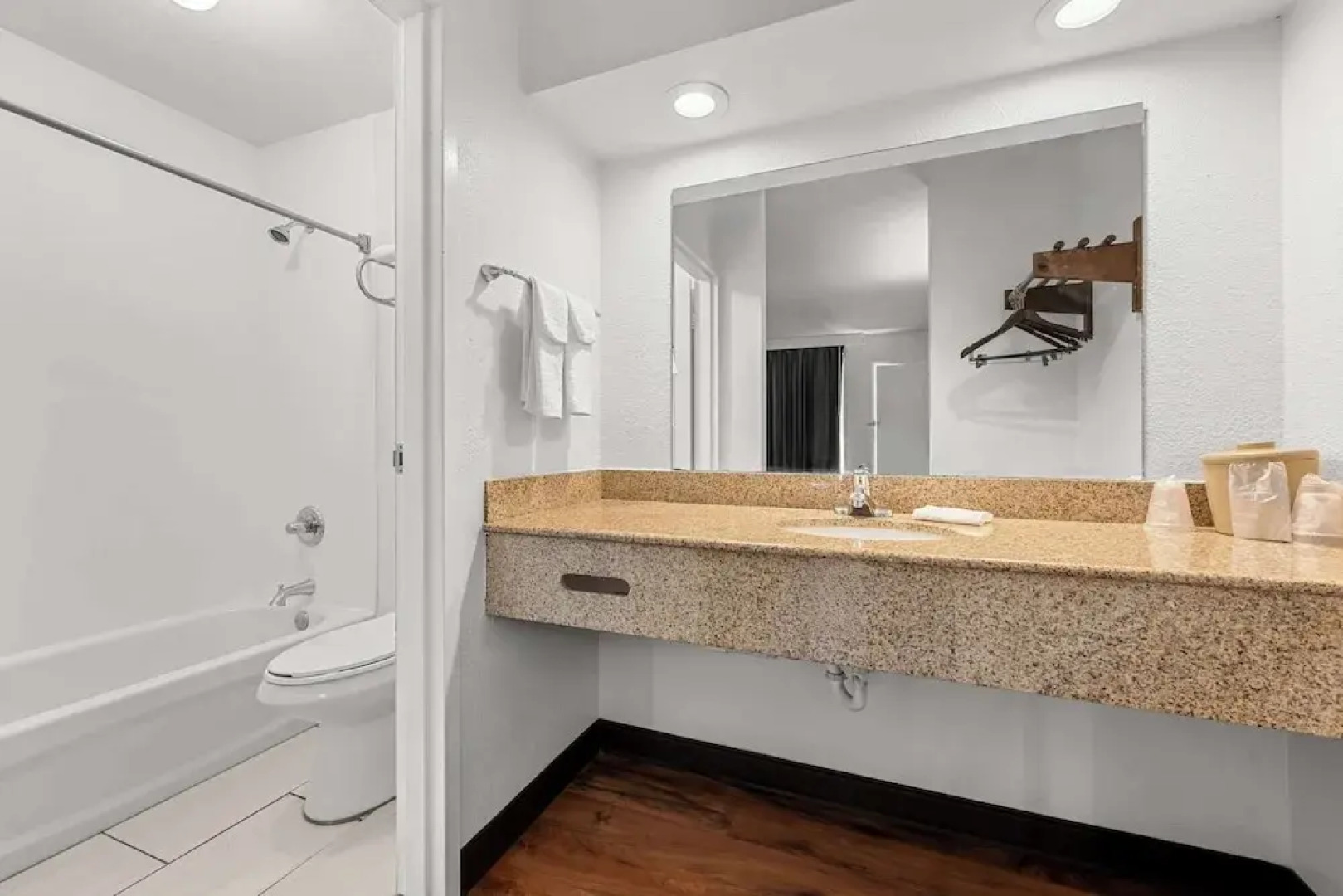 Motel 6 Hamilton, AL