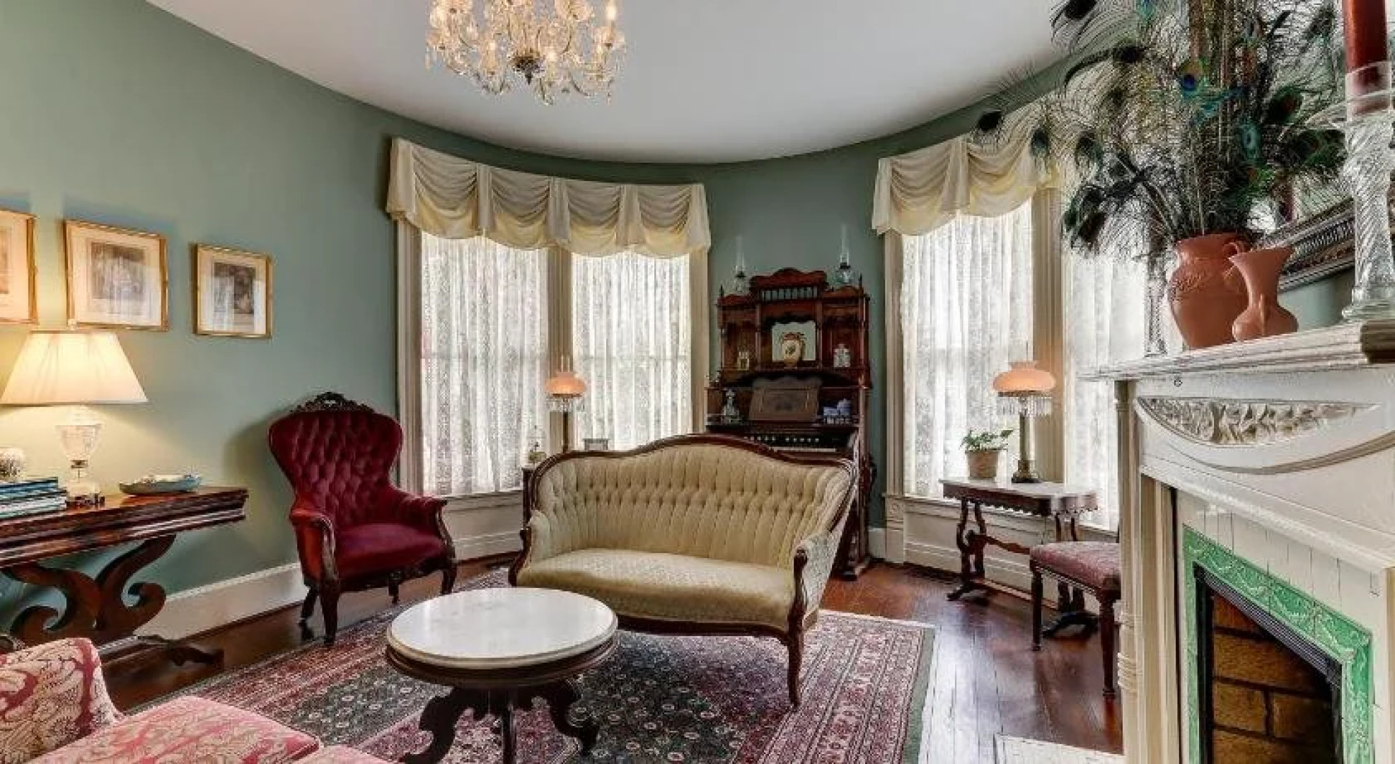 C.W. Worth House Bed and Breakfast