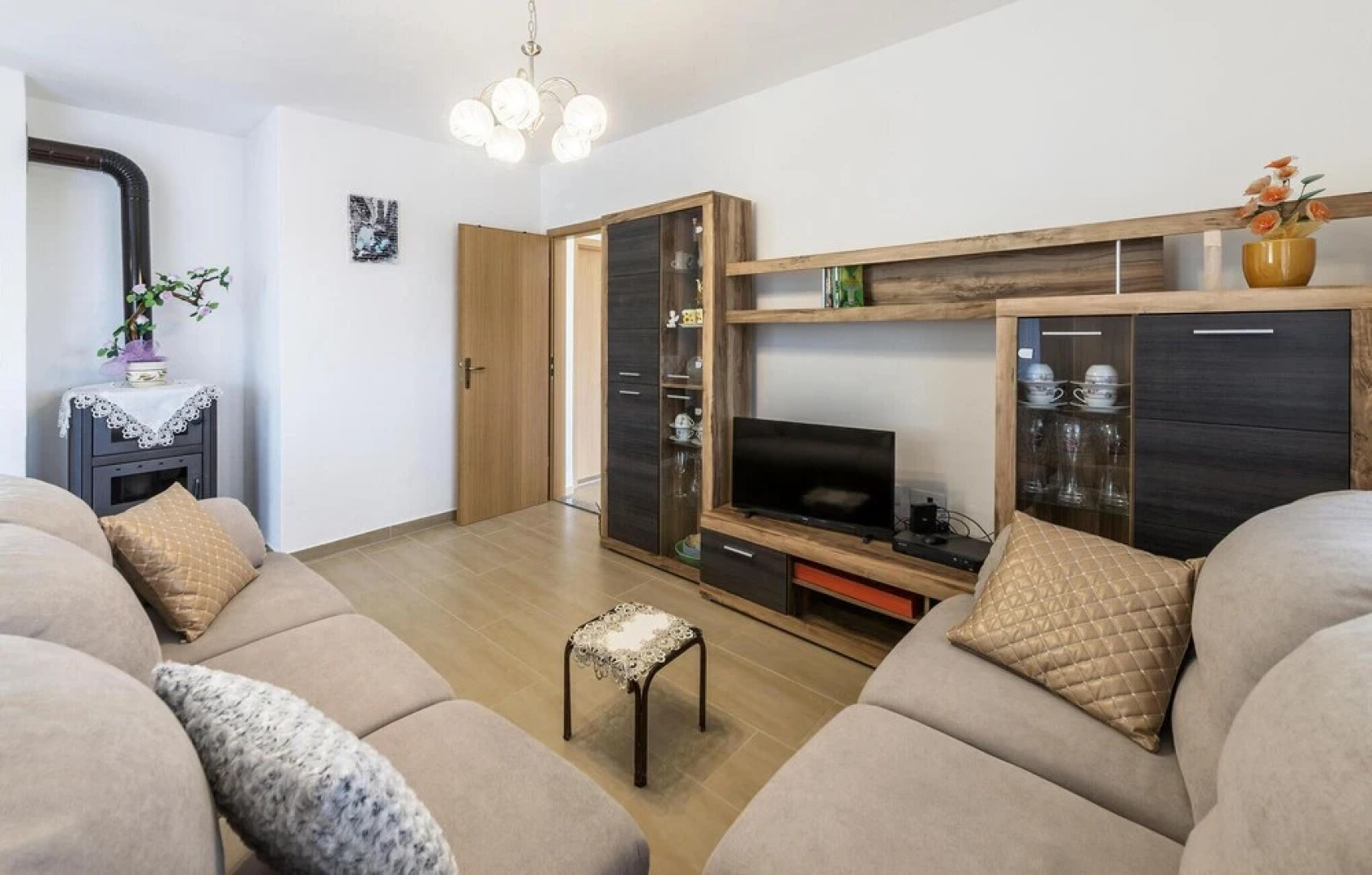 Awesome Home in Krnica With 2 Bedrooms, Wifi and Outdoor Swimming Pool